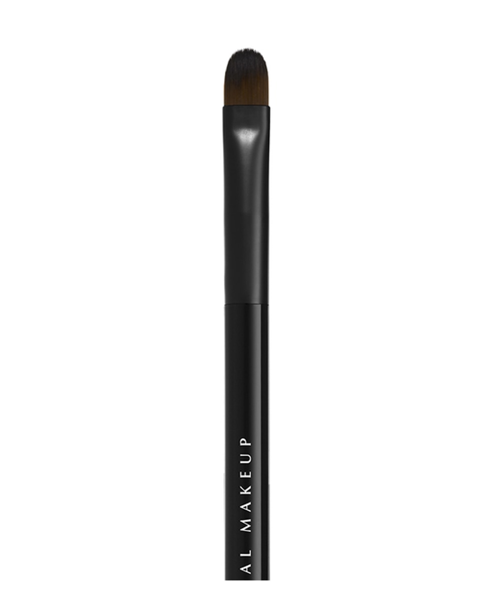 Brocha para ojos Plana Pro Flat Detail Brush NYX Professional Makeup 2