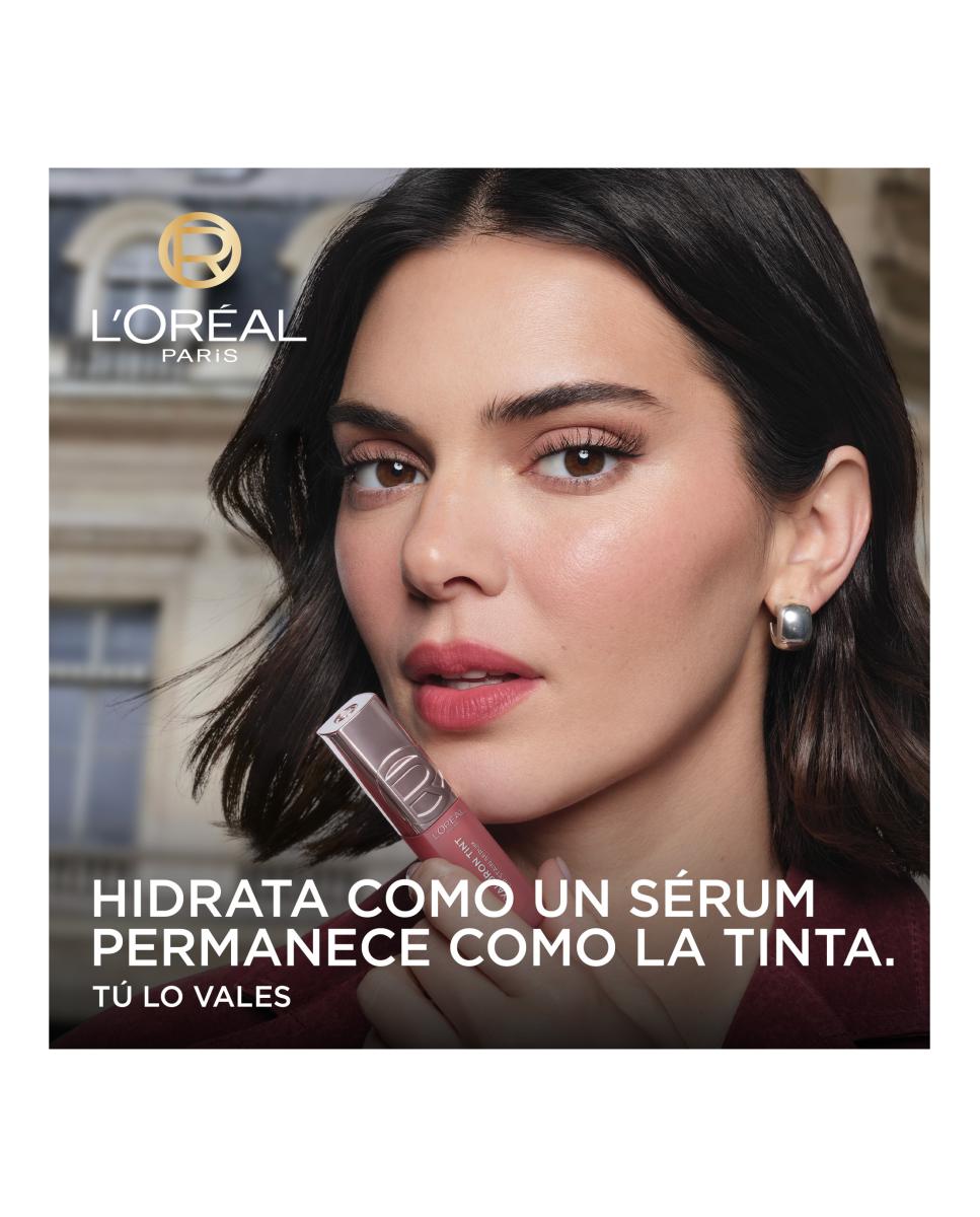 Imagen 4 de Brillo de Labios Lab Hyaluron Tint L'Oréal Paris - 420 LE ROUGE PARIS 420 LE ROUGE PARIS