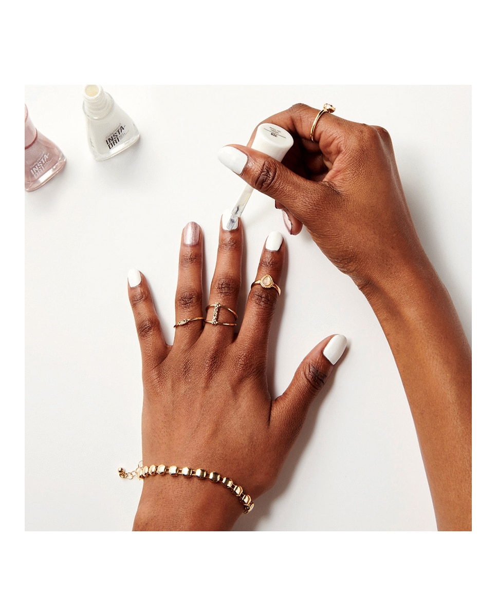 Imagen 4 de Esmalte de uñas Insta-Dri Sally Hansen - Smalto Insta Dri 113 Smalto Insta Dri 113