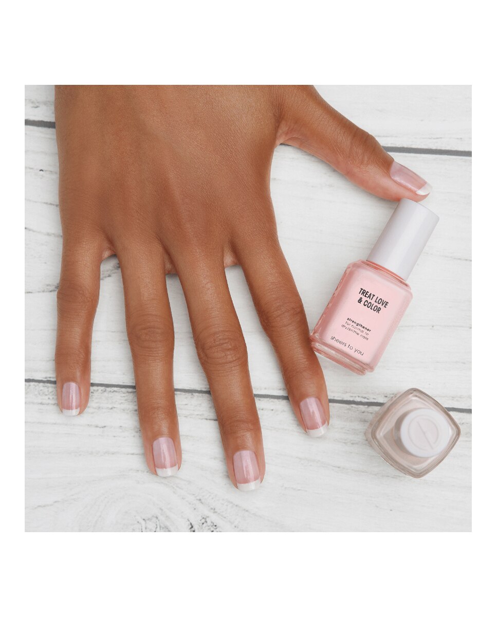 Endurecedor de uñas Treat Love & Color Essie - Nude Rosa Tinted Love 2 Nude Rosa Sheers to You 3-6