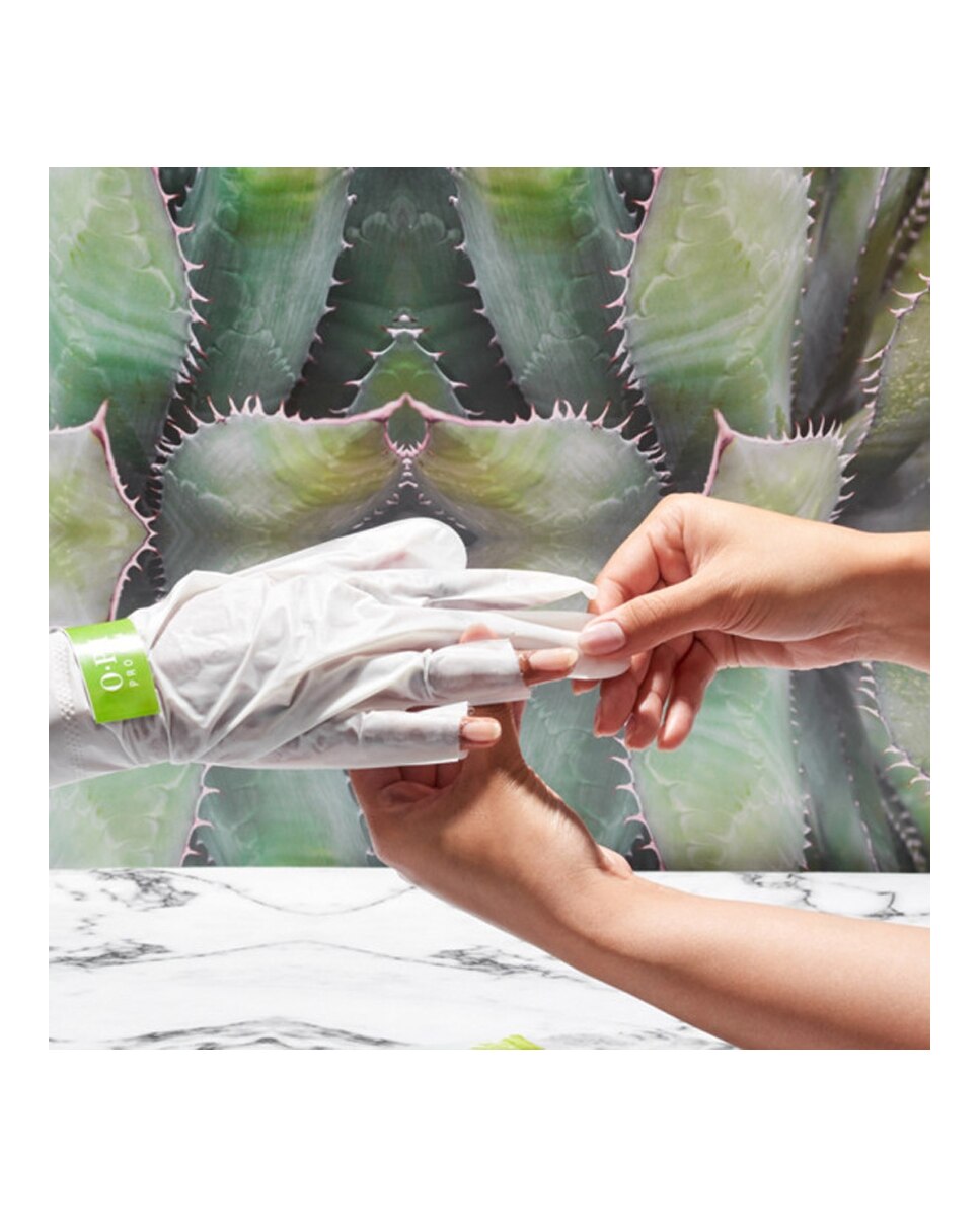 Imagen 3 de Guantes de tratamiento hidratante para manos Pro Spa OPI