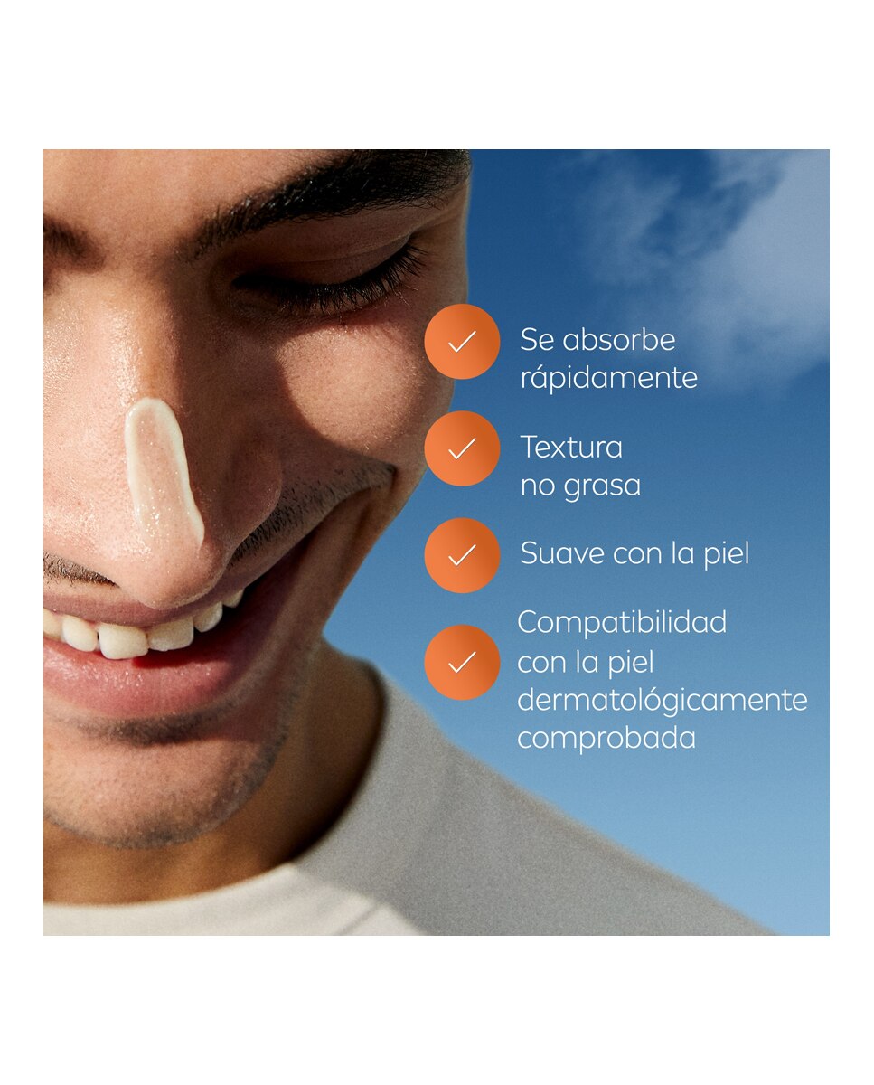 Exfoliante Peeling De Noche Derma Skin Clear Nivea - 40 ml 7