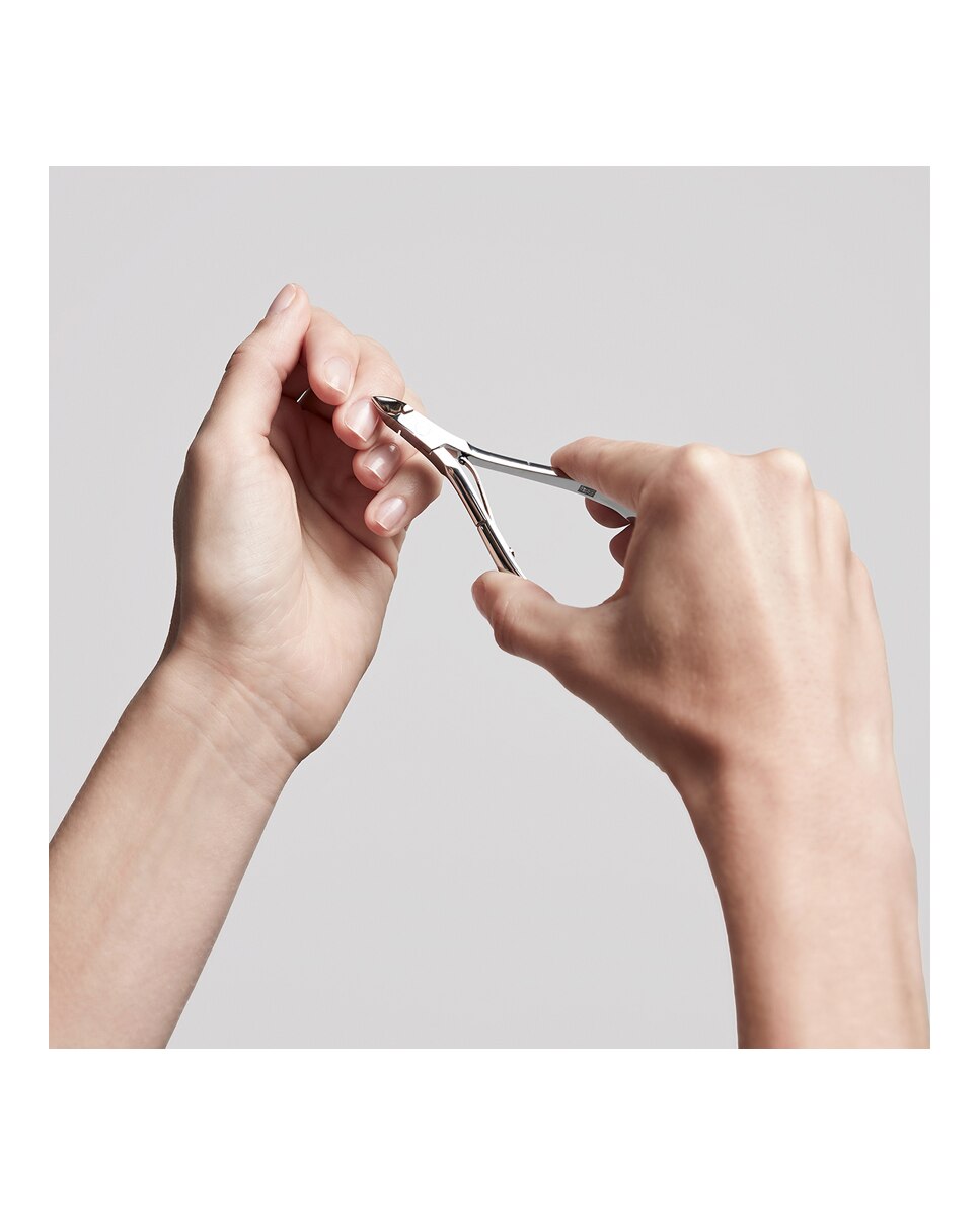 Alicate Classic para pieles 100 MM Zwilling - PLATA PLATA-3
