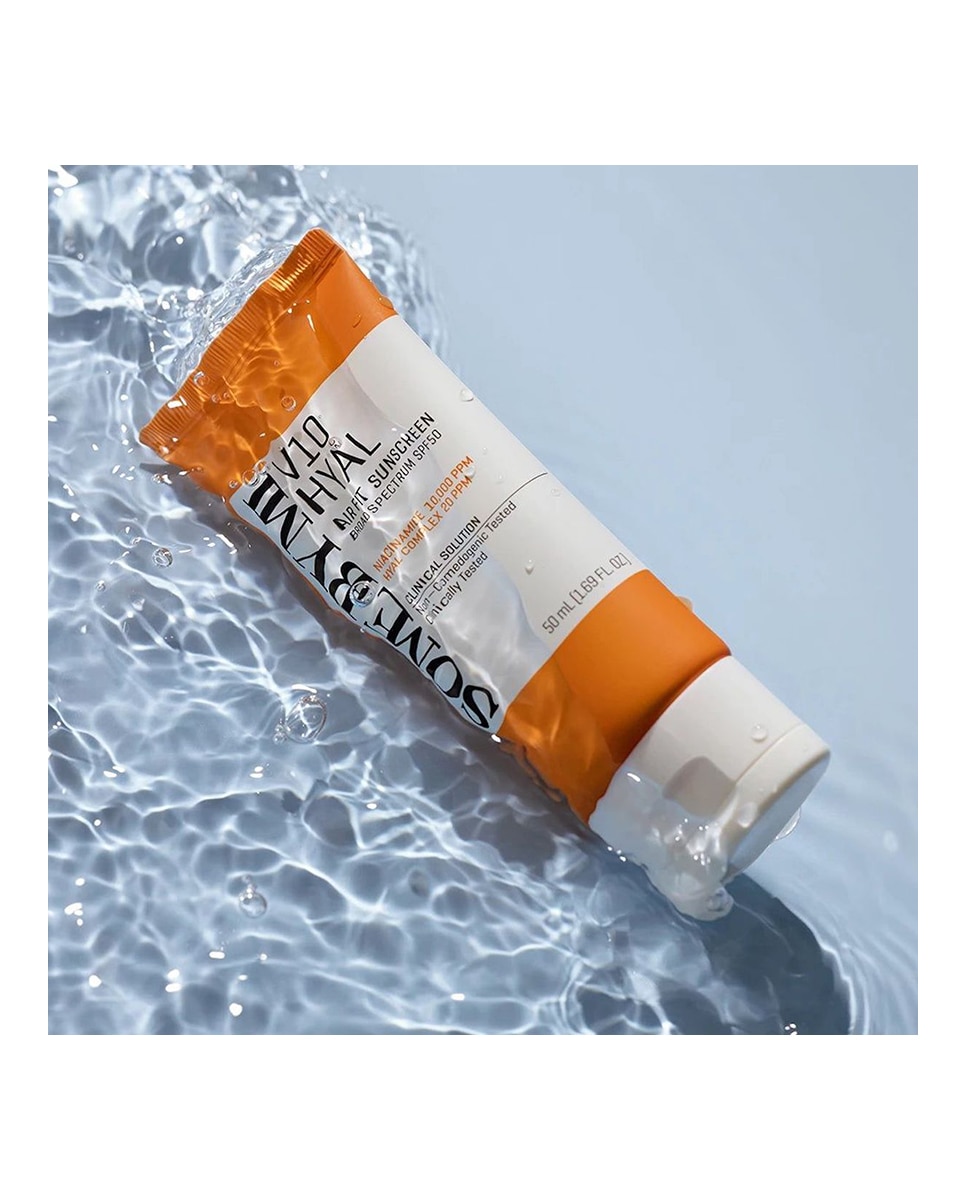 Protextor solar V10 Hyal Air Fit Sunscreen SOME BY MI - 50 ml 2