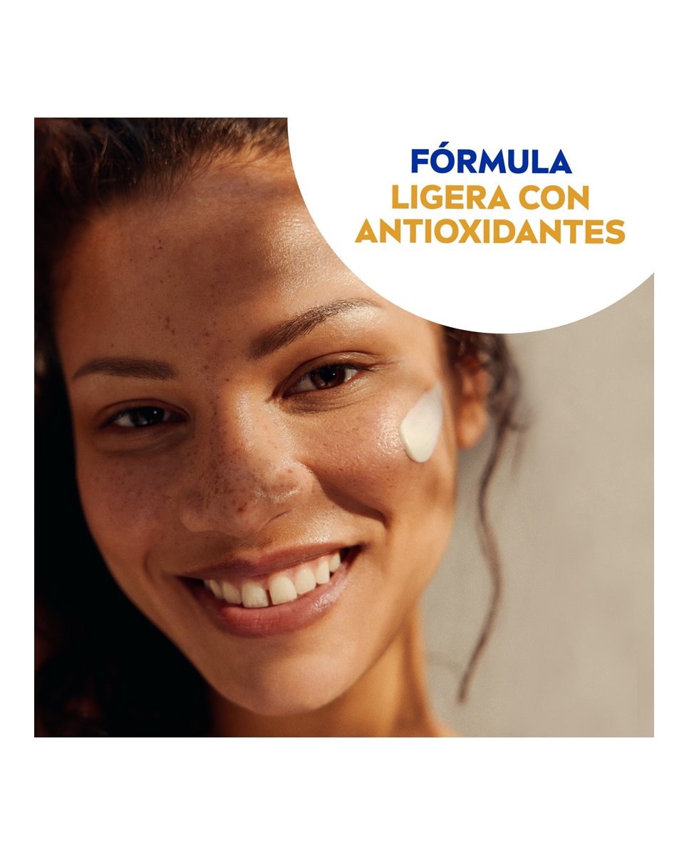 Crema solar FP 50 Protección Facial Sensitive Nivea 5