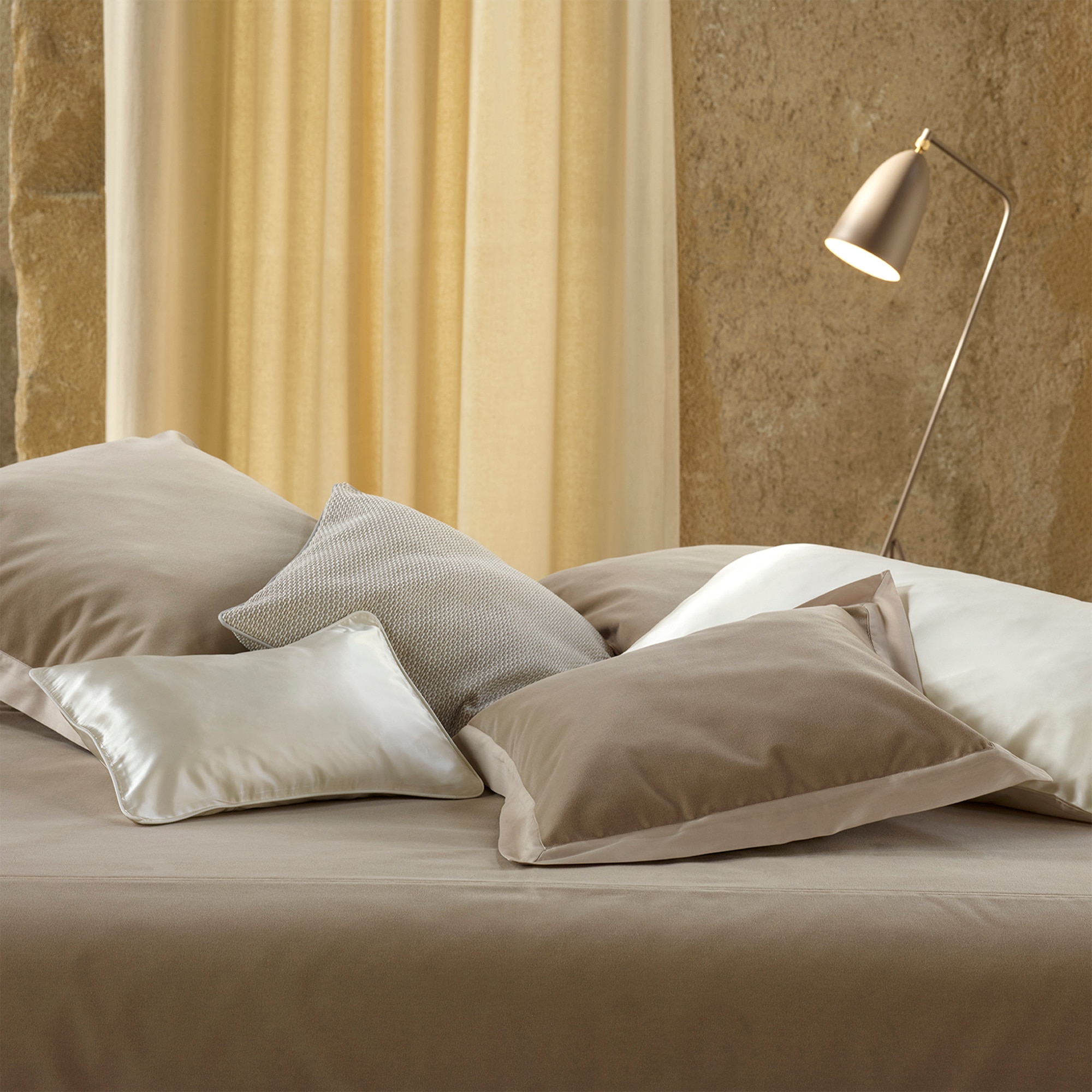 Capa de Almofada de Algodão e Veludo Cirus Areia-4