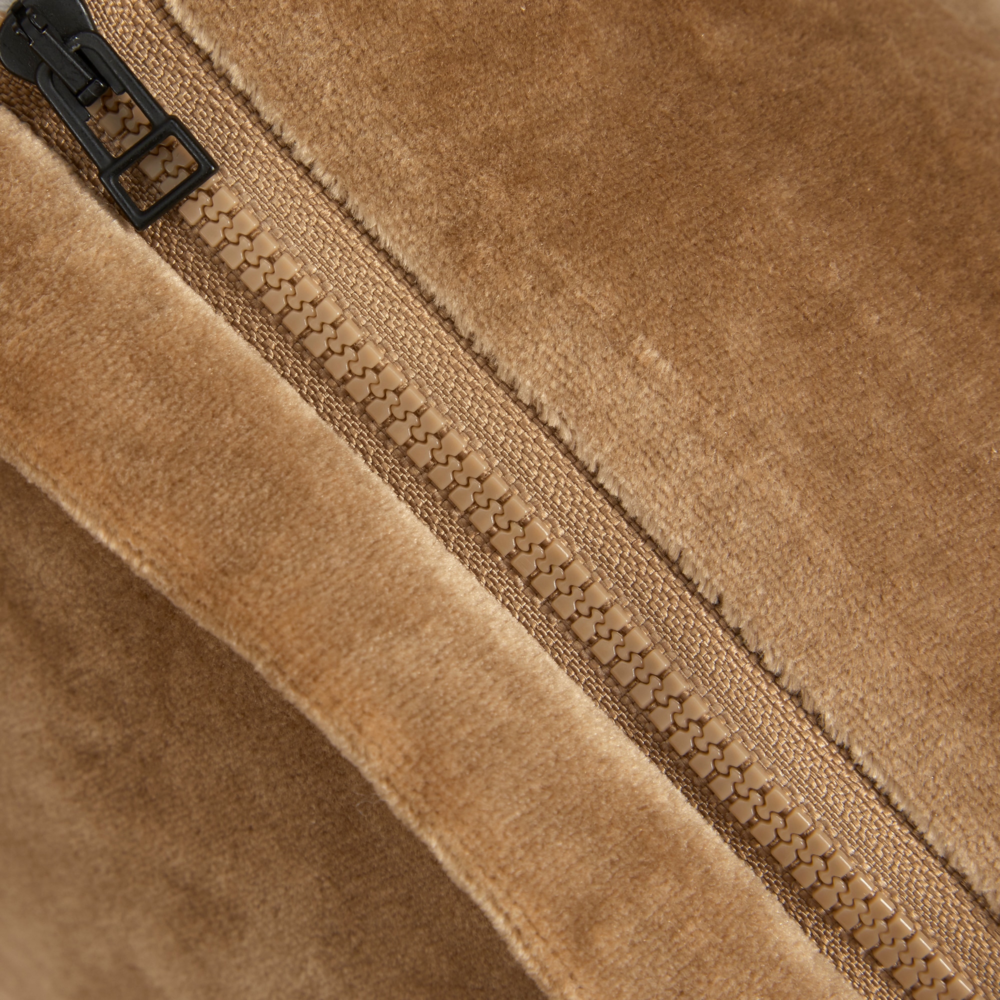 Capa de Almofada Retangular de Algodão e Poliéster Bold Logo Camel-7