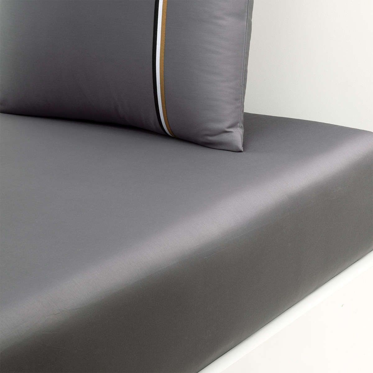 Imagem 0 de Lençol de Baixo em Cetim de Algodão Blínea