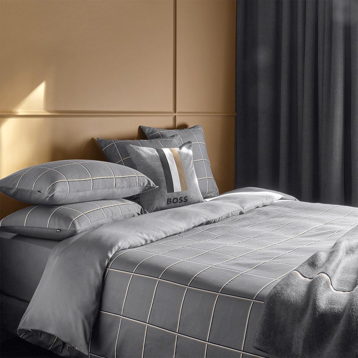 Homiest Sábana Bajera Ajustable De Satén Color Gris Pardo, Tamaño Matrimonial, Bolsillo Profundo, Ropa De Cama Ultrasuave Y De Lujo