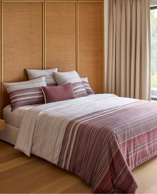 Imagem 0 de Capa de Edredão de Algodão Acetinado Terra Roxa