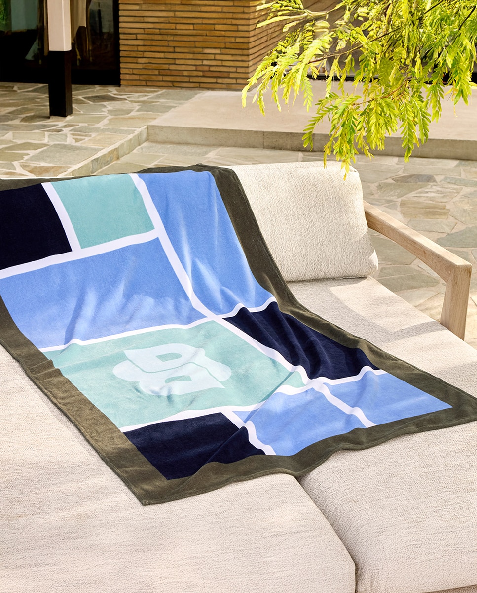 Imagem 0 de Toalha de Praia Oscar