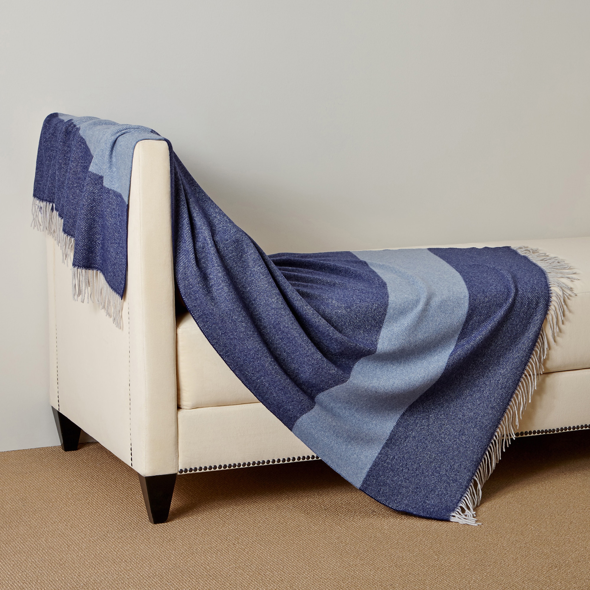 Manta decorativa Balze Frette - Gris 130 x 190 cm Gris-1