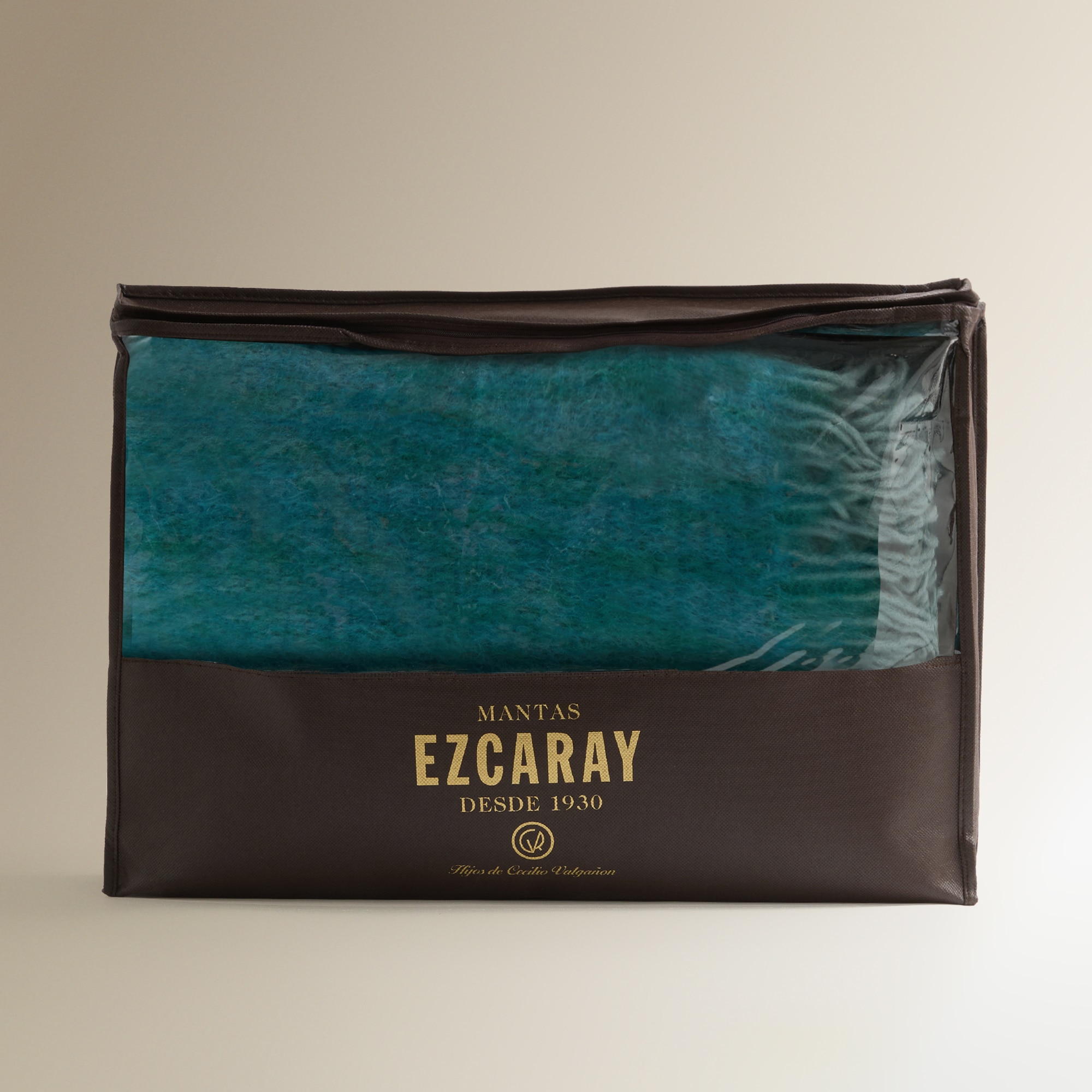 Manta decorativa mohair Diana Mantas Ezcaray - Verde Agua 135 x 200 cm Verde Agua-5