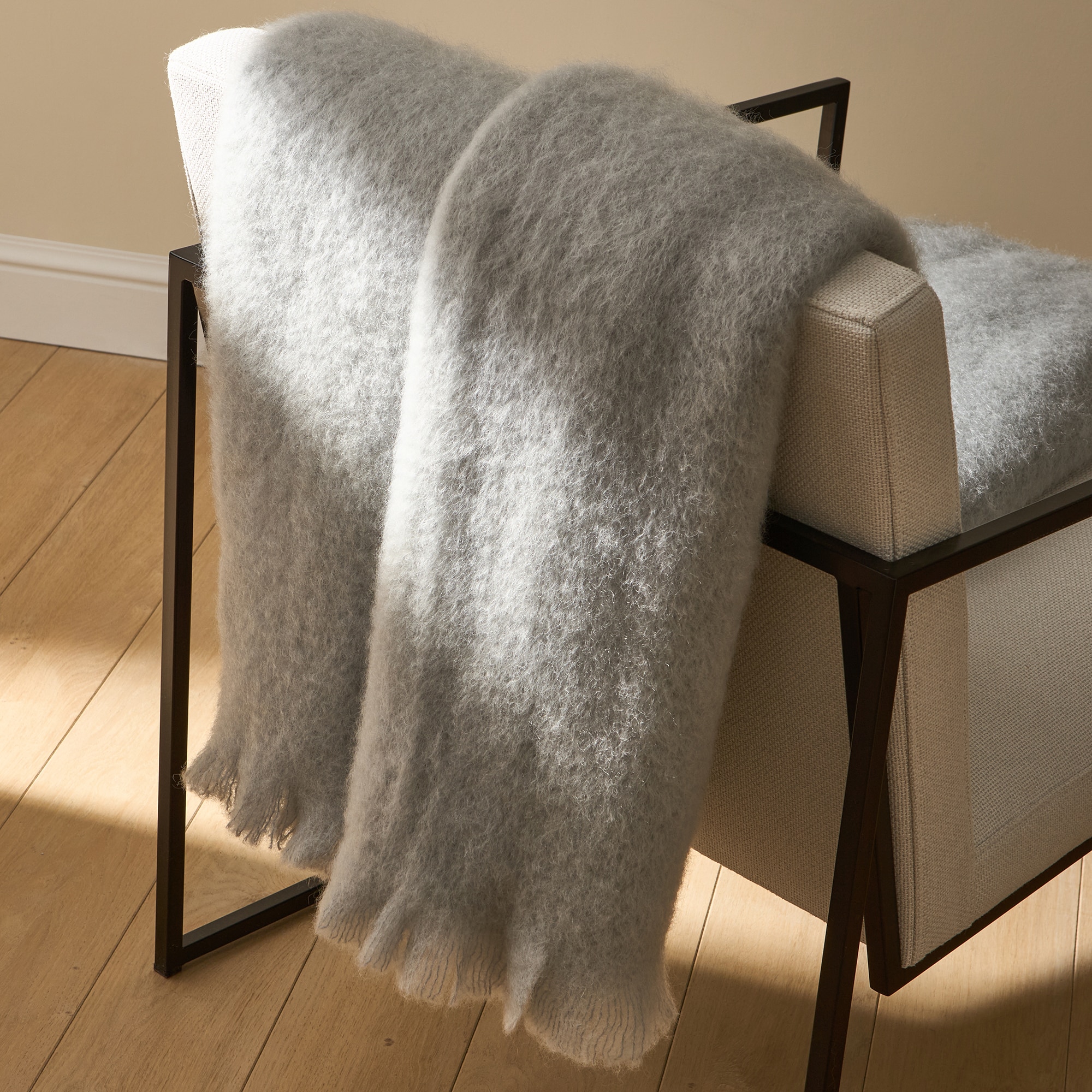 Manta decorativa Mohair Liso Mantas Ezcaray - Gris 130 x 200 cm Gris-1