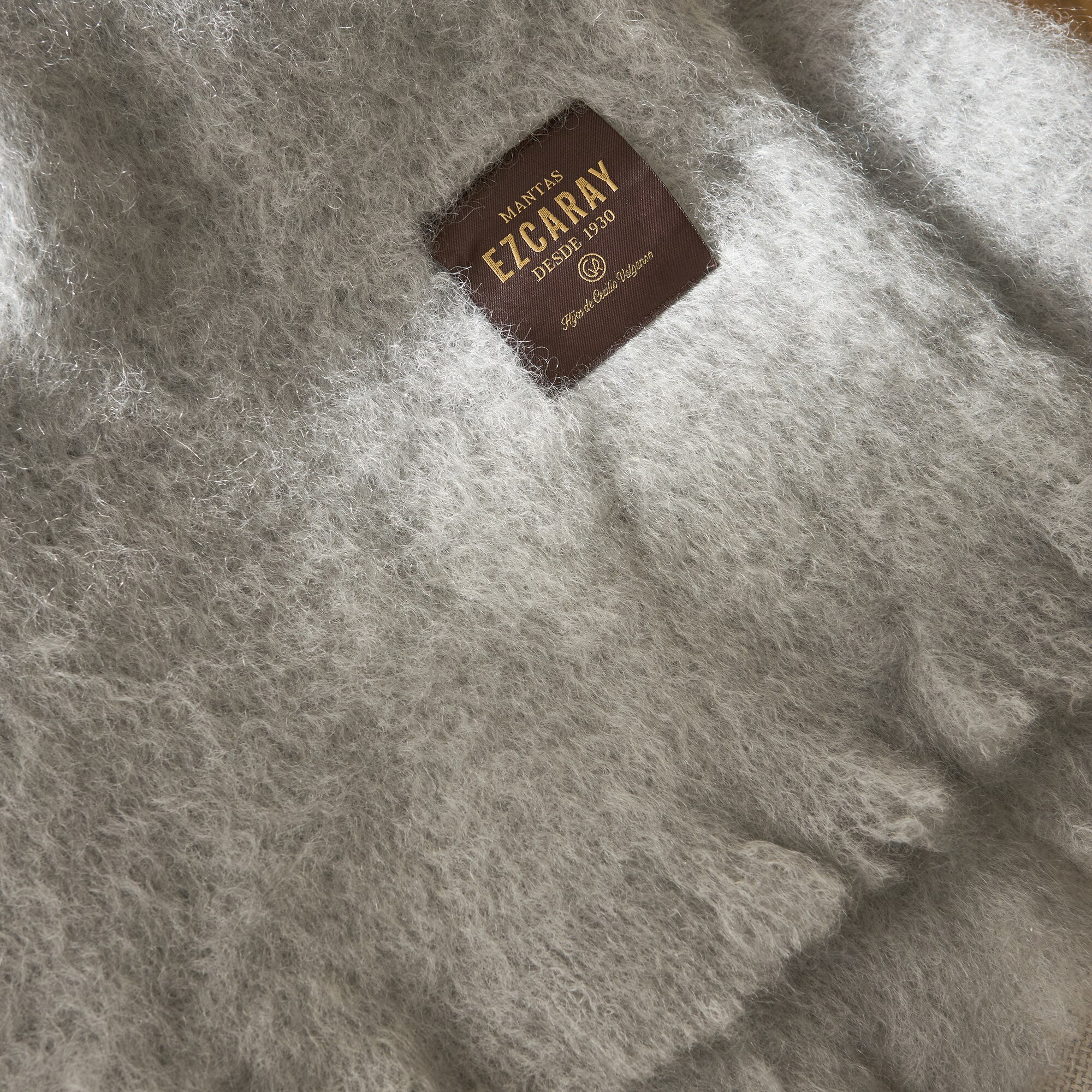 Manta decorativa Mohair Liso Mantas Ezcaray - Gris 130 x 200 cm Gris-3