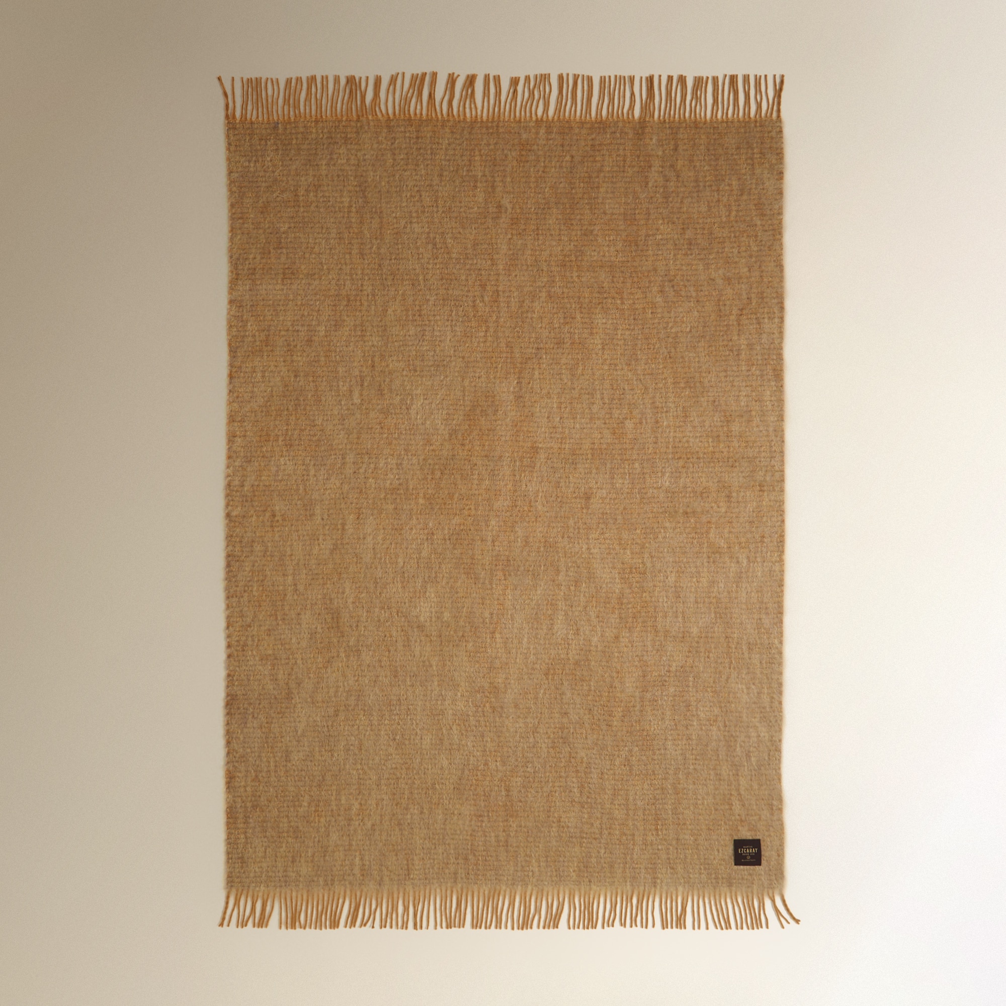Manta decorativa mohair Diana Cru-4