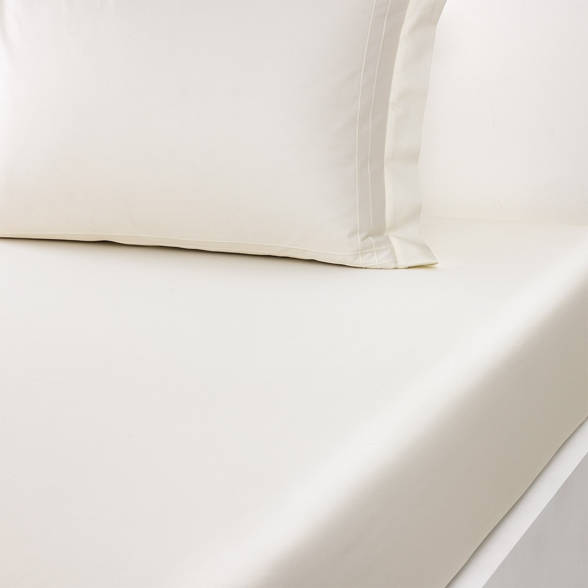 Sábana bajera algodón Adagio Yves Delorme - Leche Cama 200 cm Leche-1