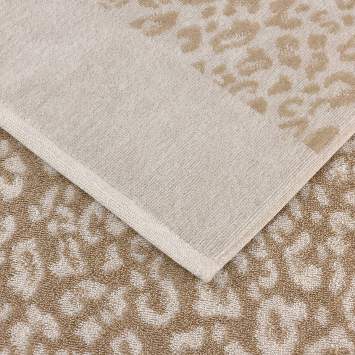 Toalha de Banho de Algodão Orgânico 450 g/m2 Leopard Leite-5