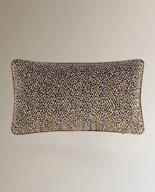 Imagem 0 de Capa de Almofada Zenaide