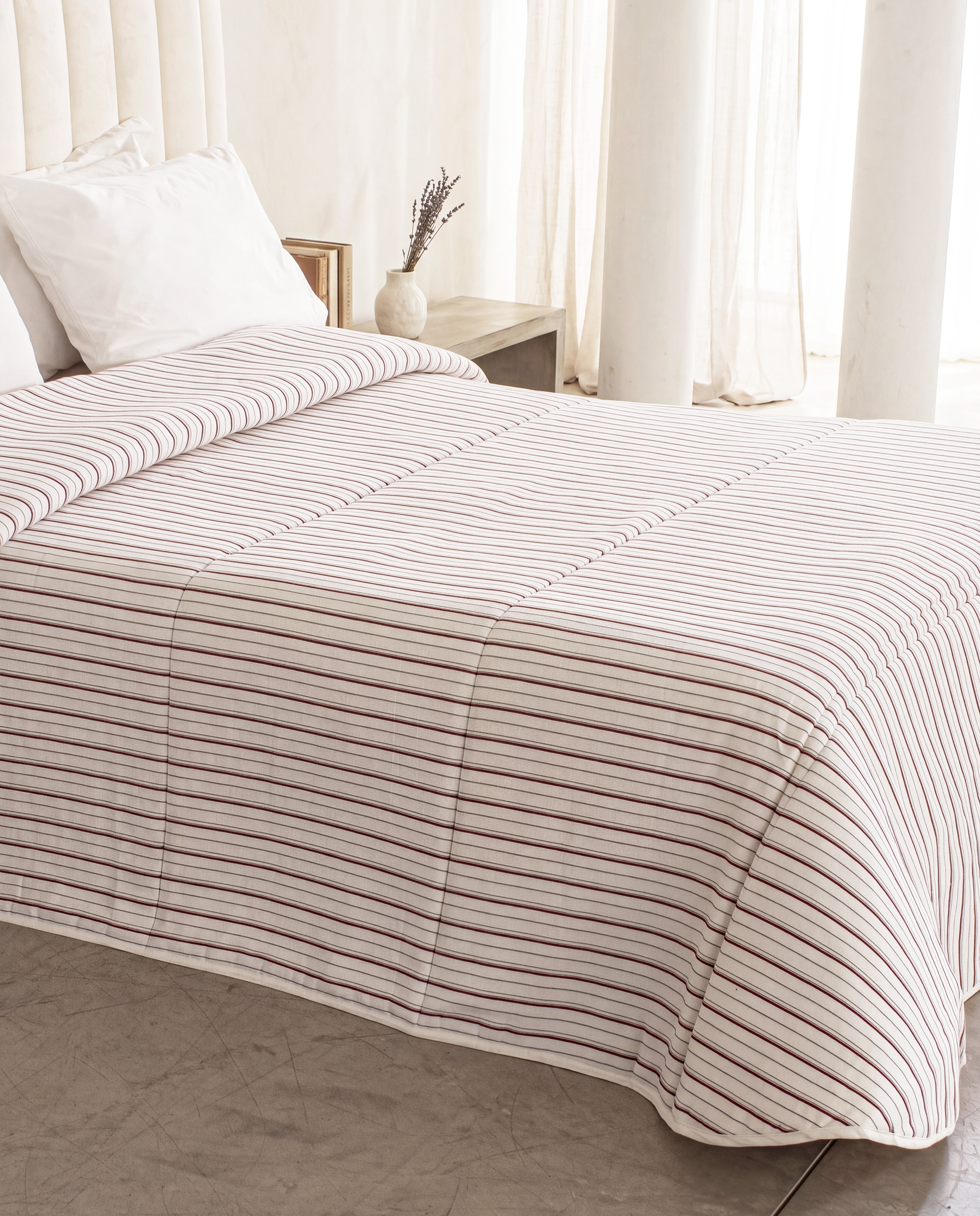 Edredón Barry Reig Marti - Granate Cama 90 cm Granate-2