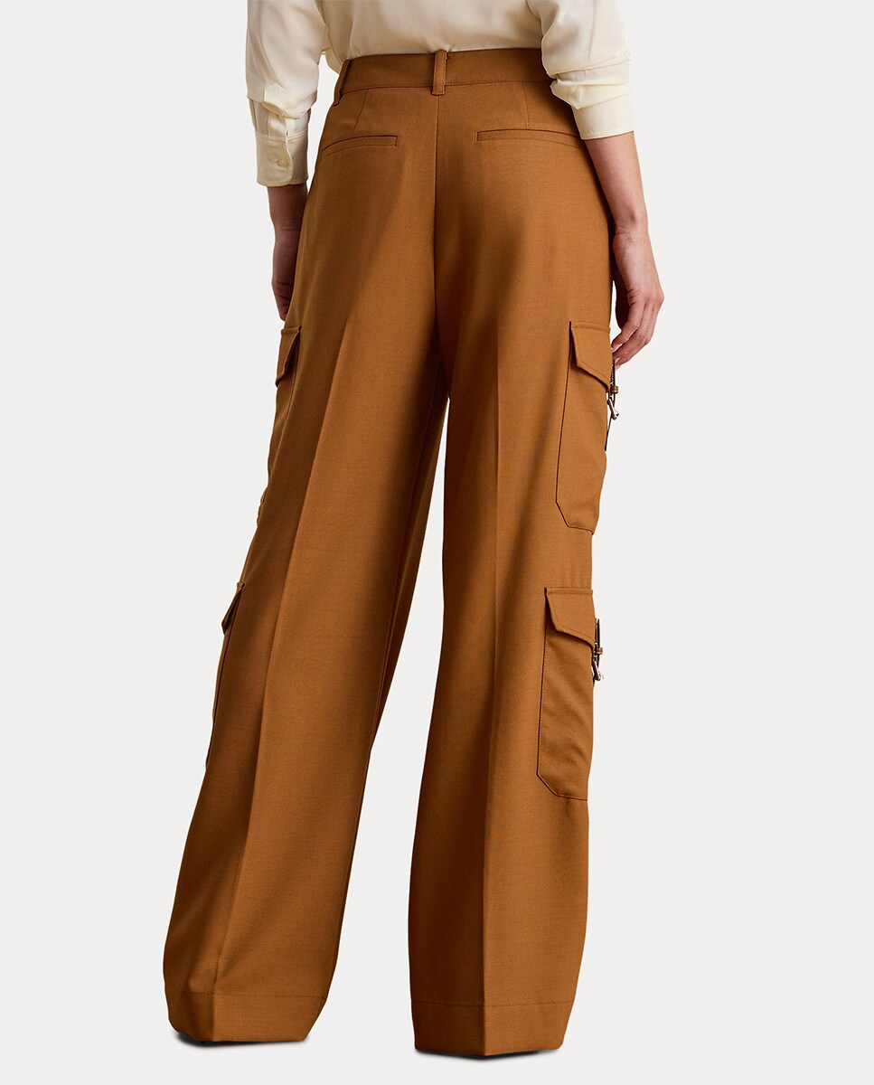 Calças Largas com Bolsos Laterais Castanho-5