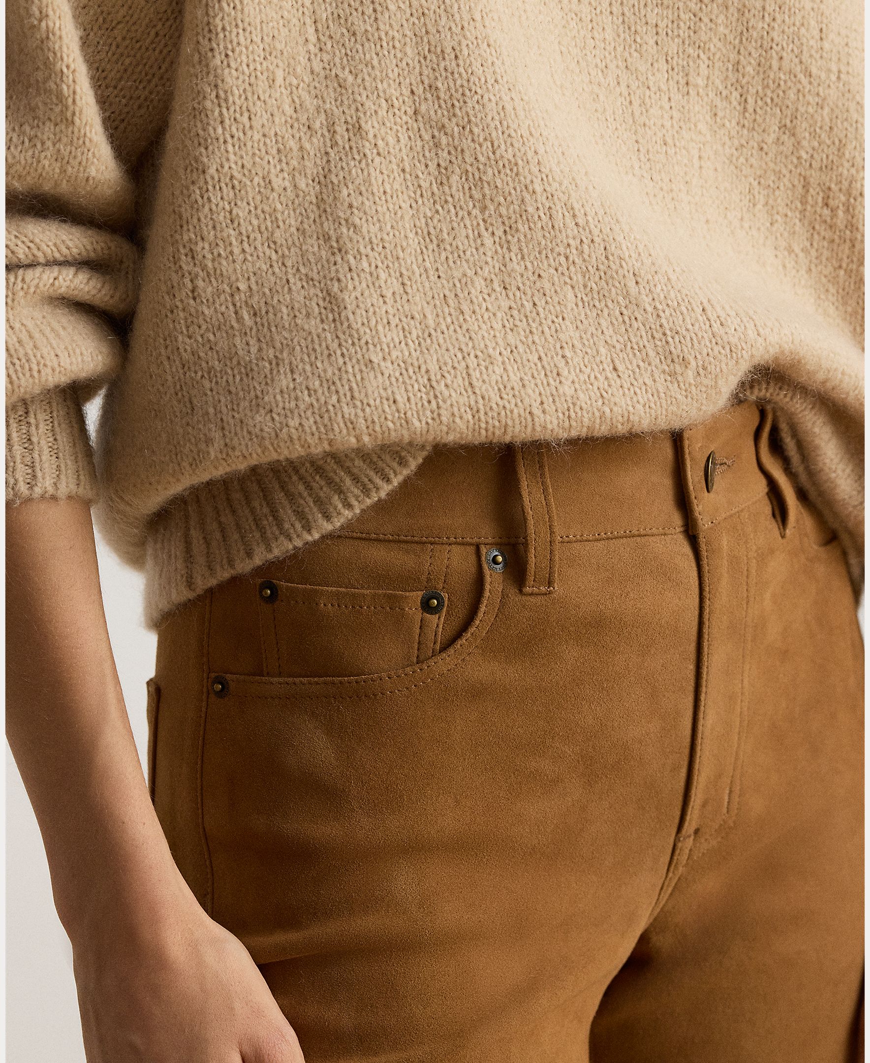 Calças Regular de Camurça Slim Fit Castanho-claro-5