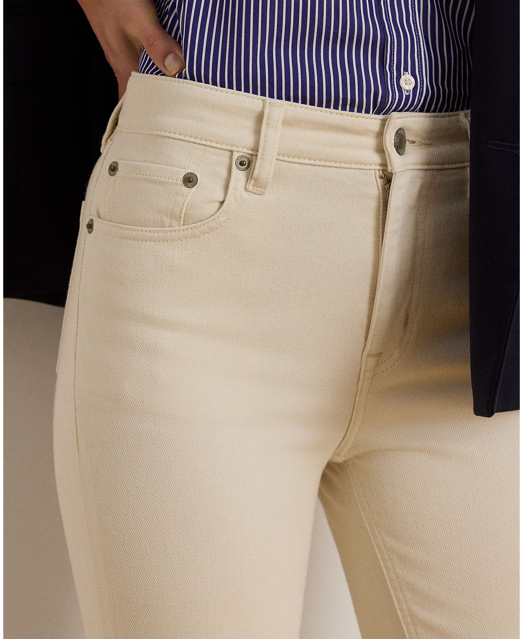 Jeans Straight de Algodão com Cintura Subida Creme-5
