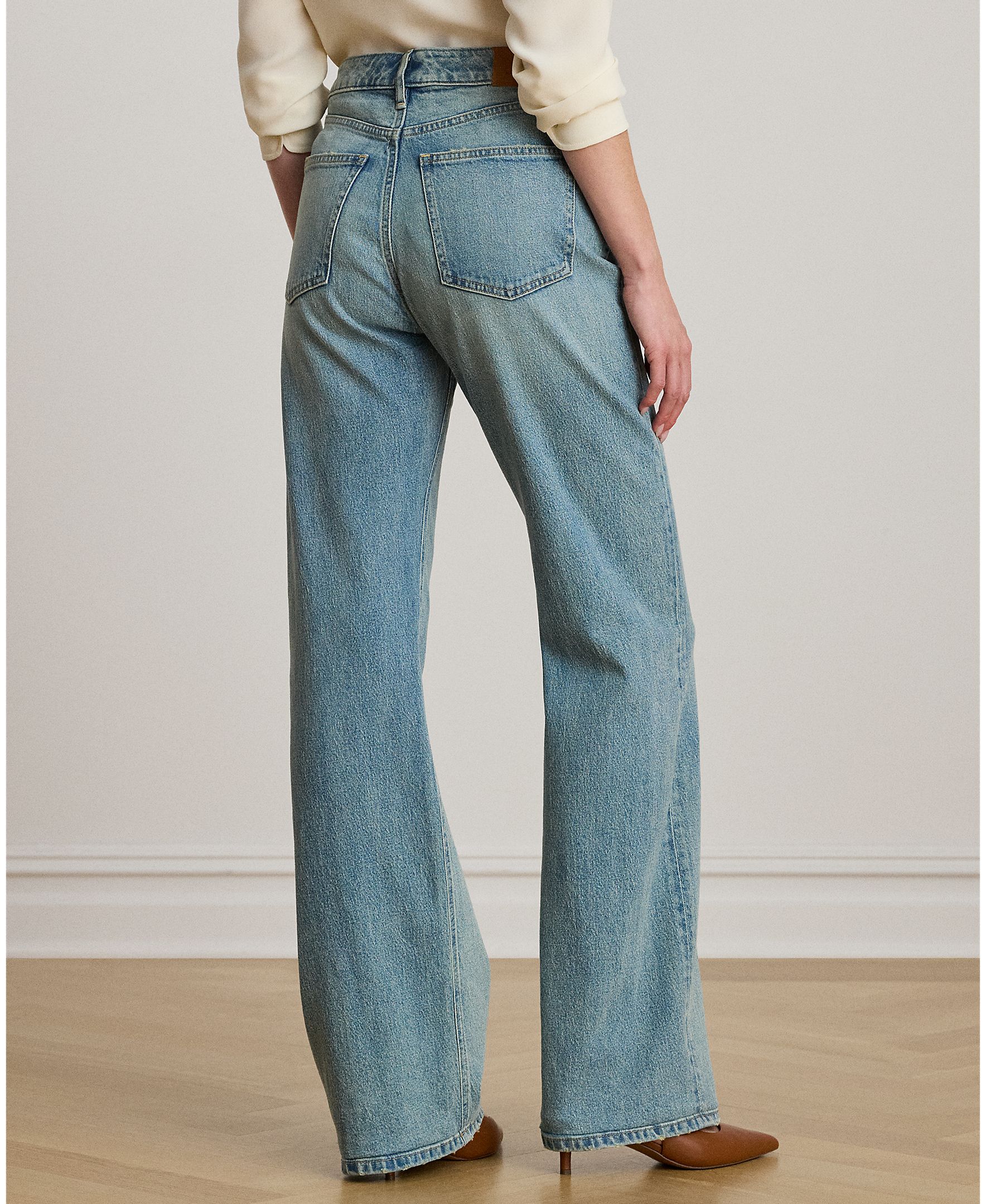 Jeans Straight com Perna Larga e Cintura Subida Azul-índigo-2