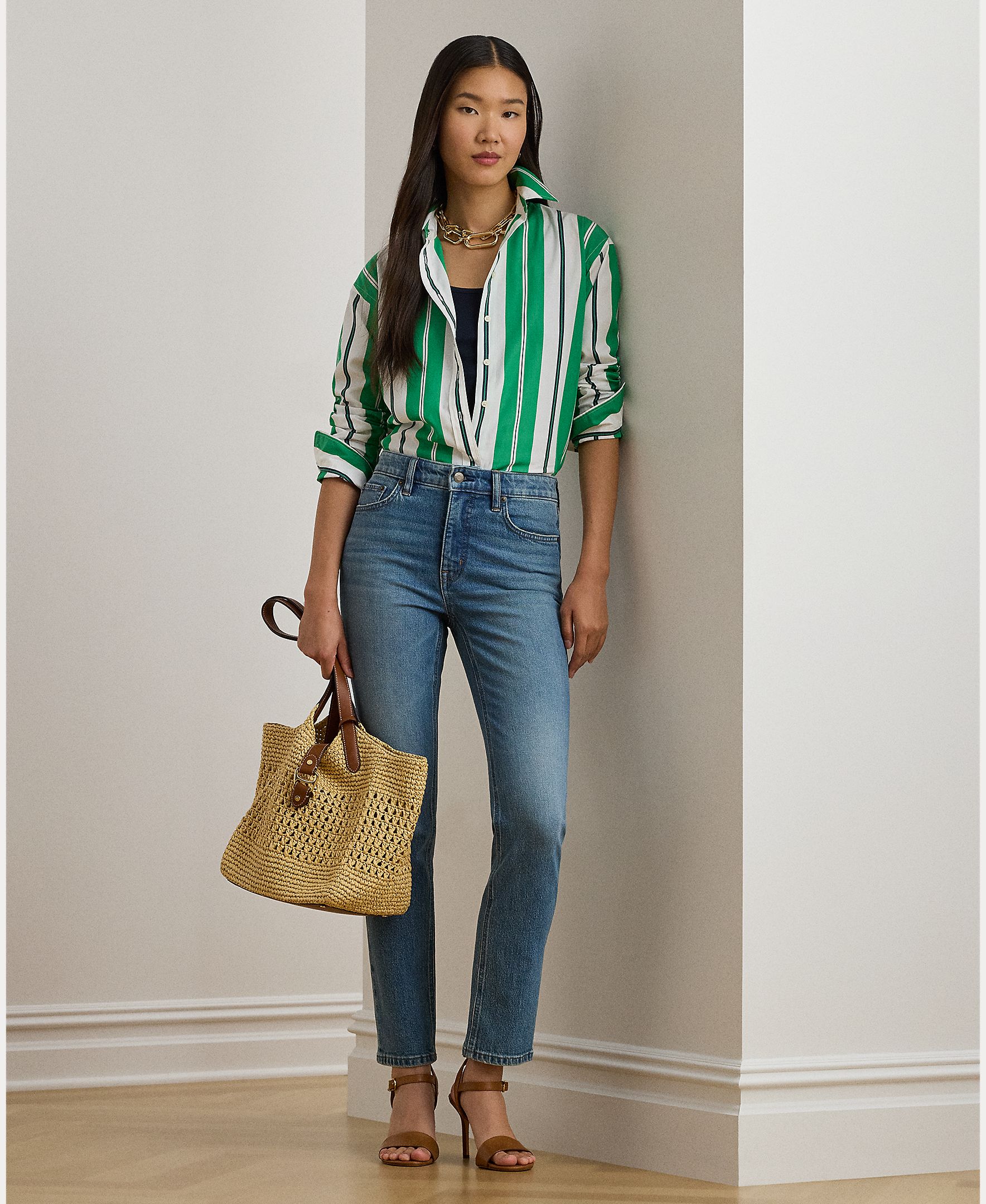 Imagem 0 de Jeans Straight pelo Tornozelo com Cintura Subida