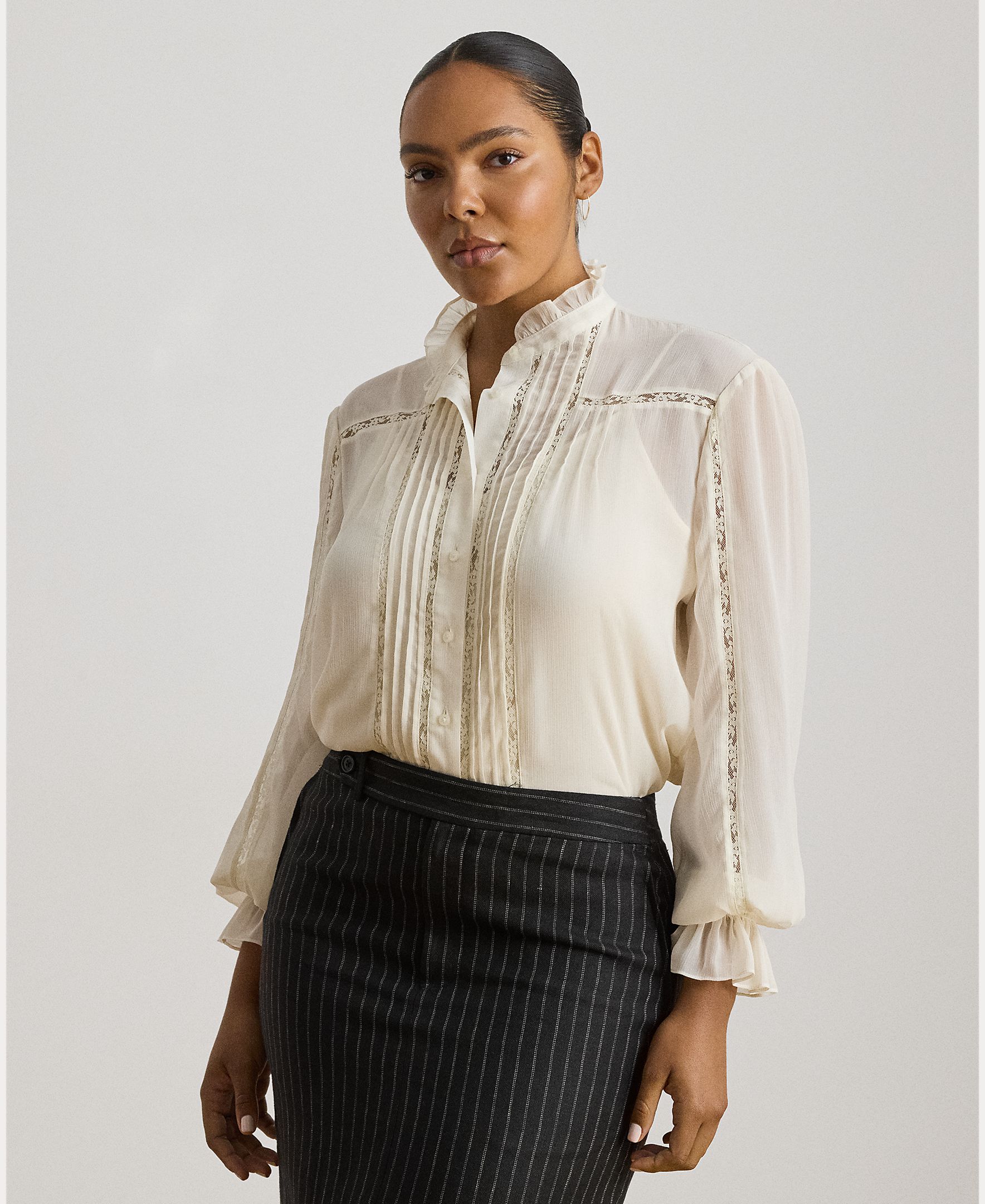 Blusa de Corte Romântico com Mangas em Balão Natural-5