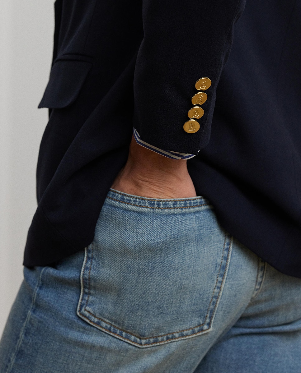 Blazer com Bolsos e Botões Azul-marinho-5