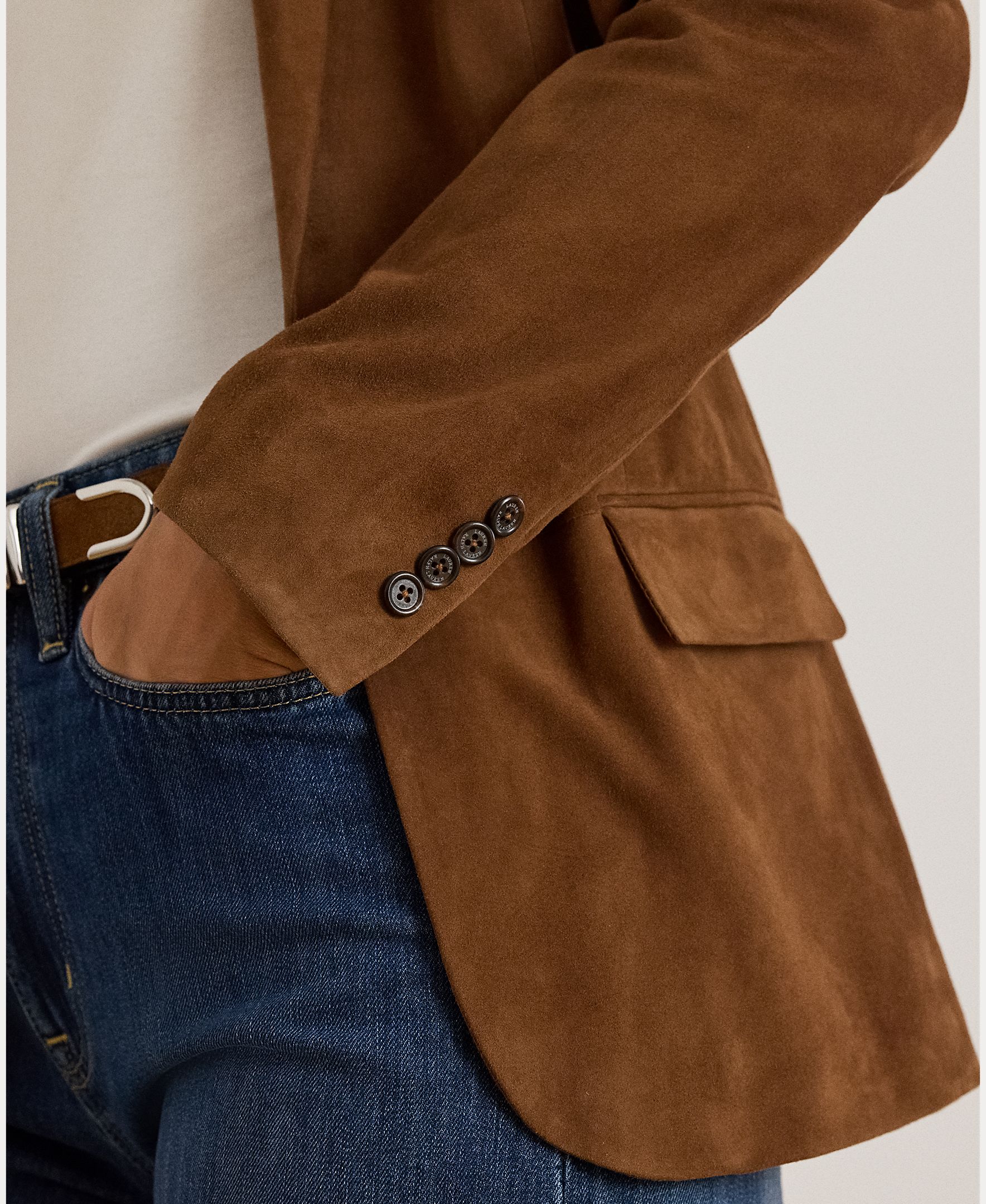 Blazer de Camurça com Abotoadura Simples Castanho-6