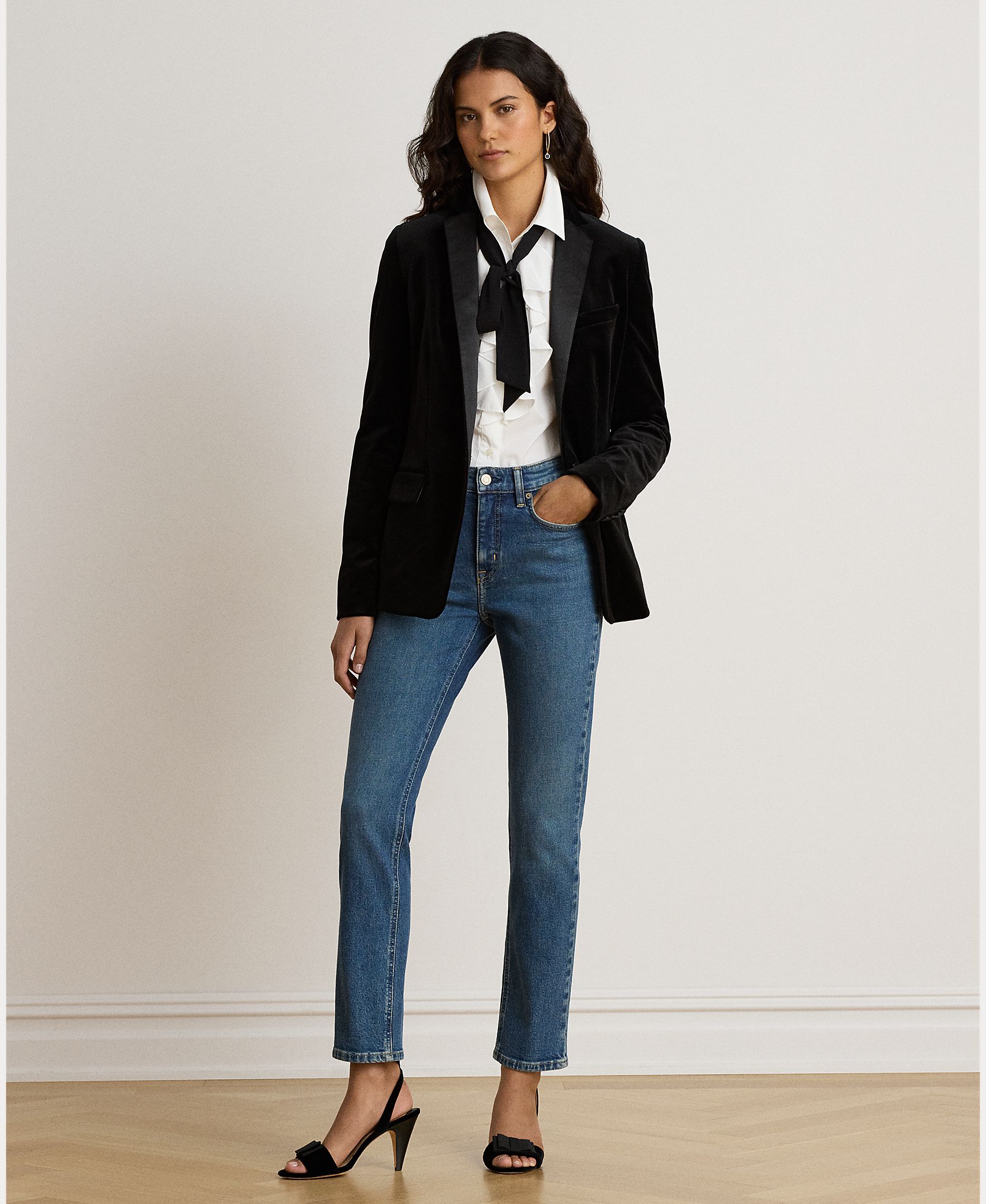 Blazer de Veludo com Abotoadura Simples Preto-7
