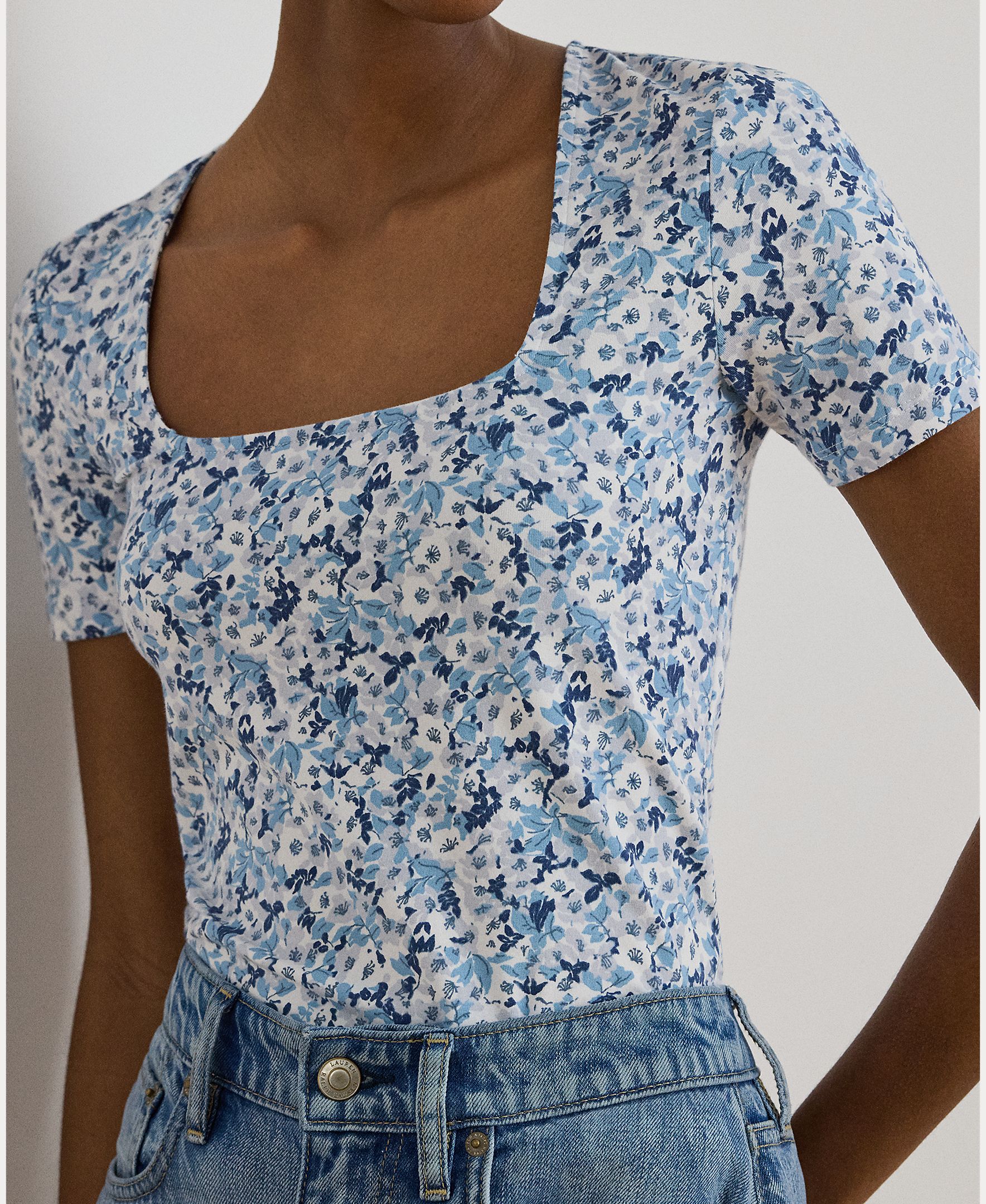 T-shirt com Decote em U e Estampado Azul / Branco-3