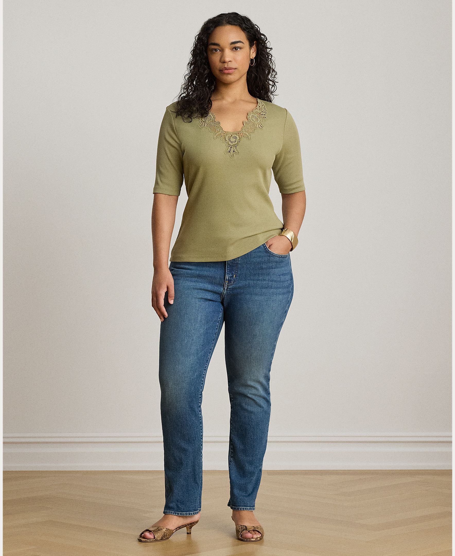 Camisola de Malha de Algodão Canelado com Detalhe de Bordado no Decote Caqui-7