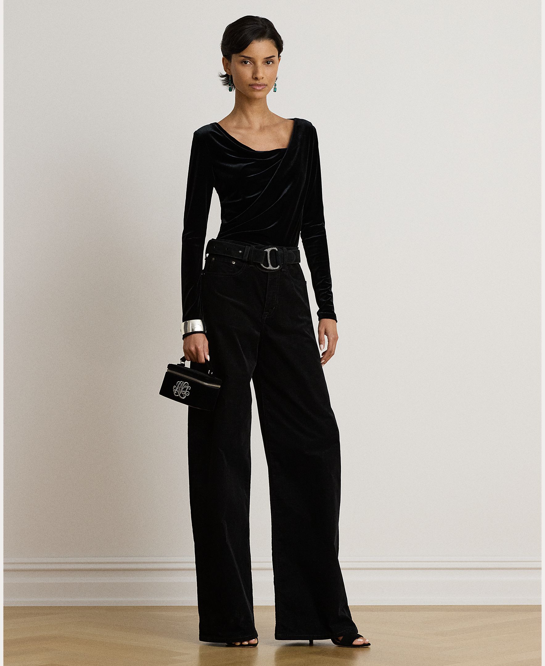 Camisola de Malha de Veludo com Gola Assimétrica Preto-5
