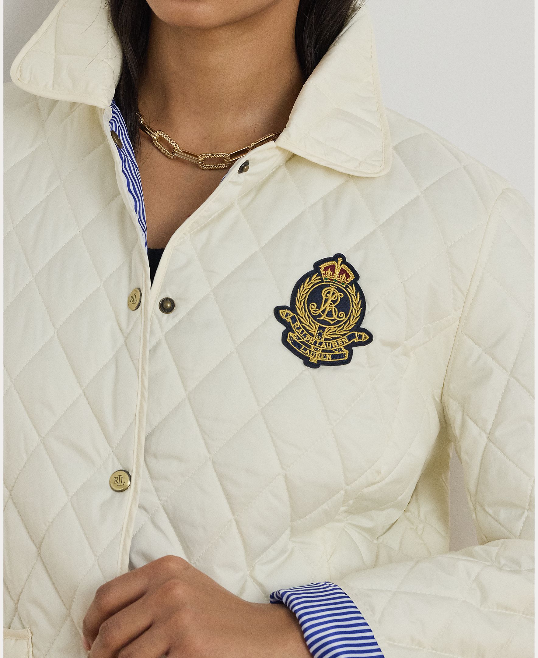 Casaco Acolchoado com EMblema de Escudo Cru-3