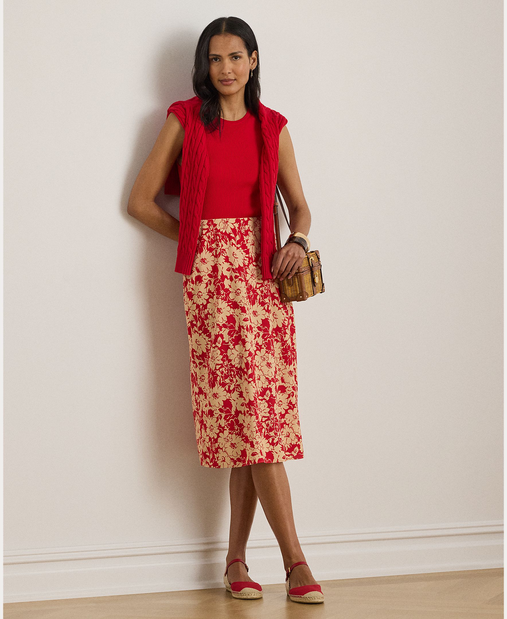 Saia Midi com Corte Evasê e Estampado Floral Vermelho-4