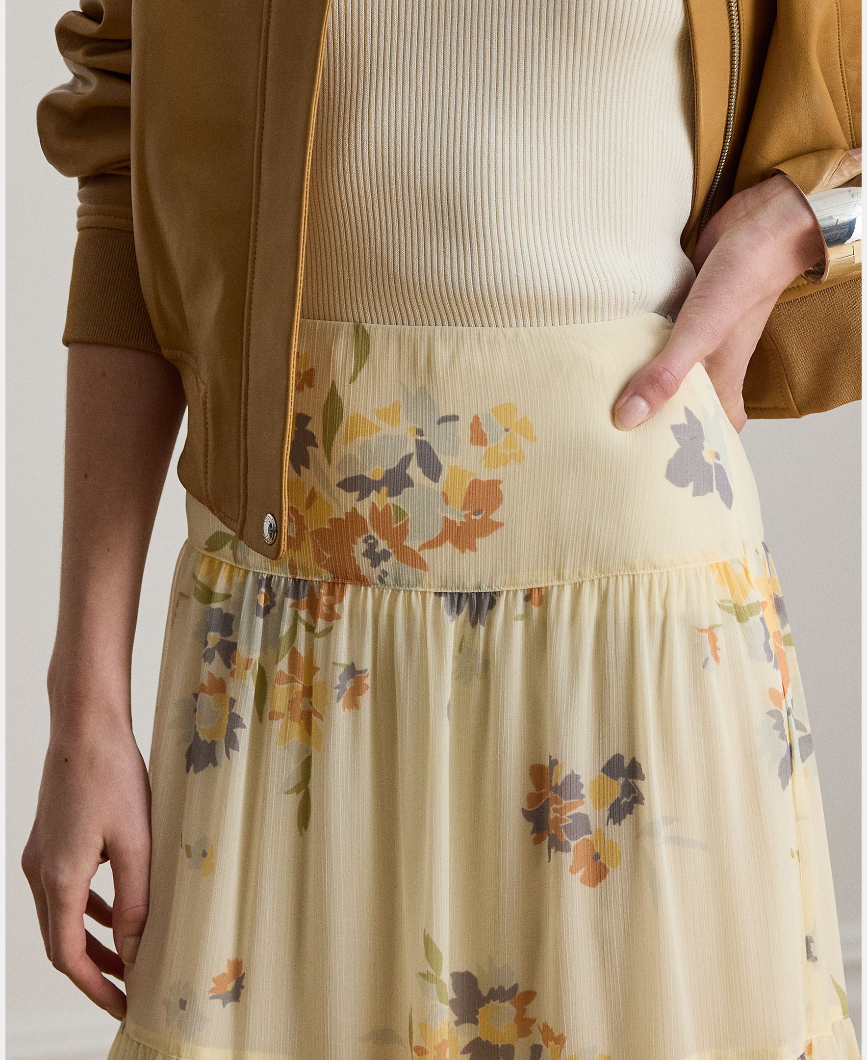 Saia Evasê Comprida com Estampado Floral Creme-5