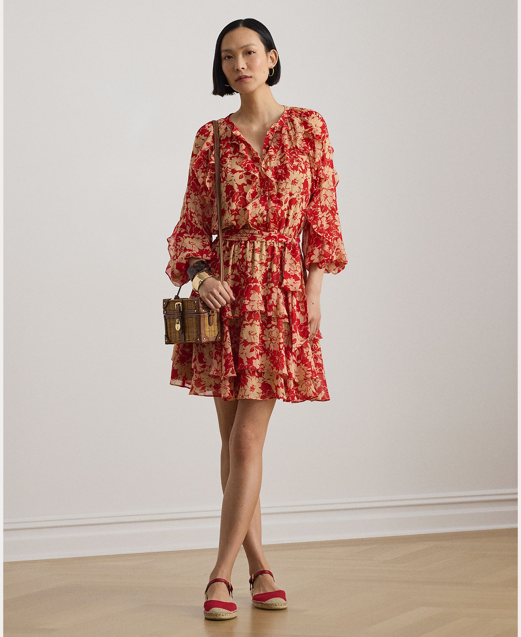 Imagem 0 de Vestido curto de manga comprida com estampado