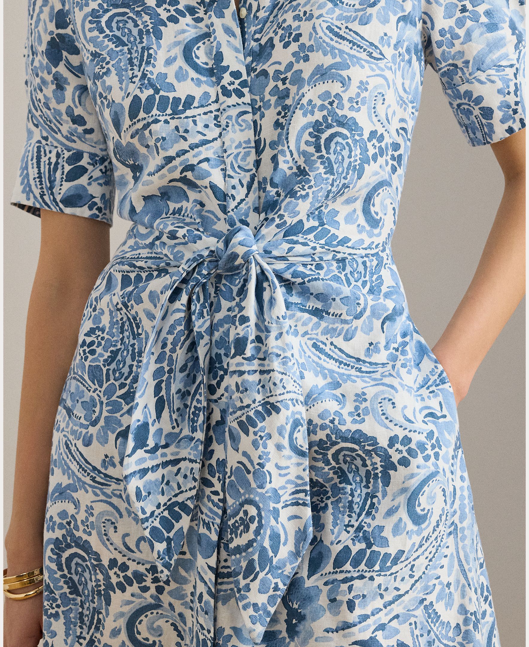 Vestido Tipo Camiseiro Midi Atado com Manga Curta Azul / Branco-3