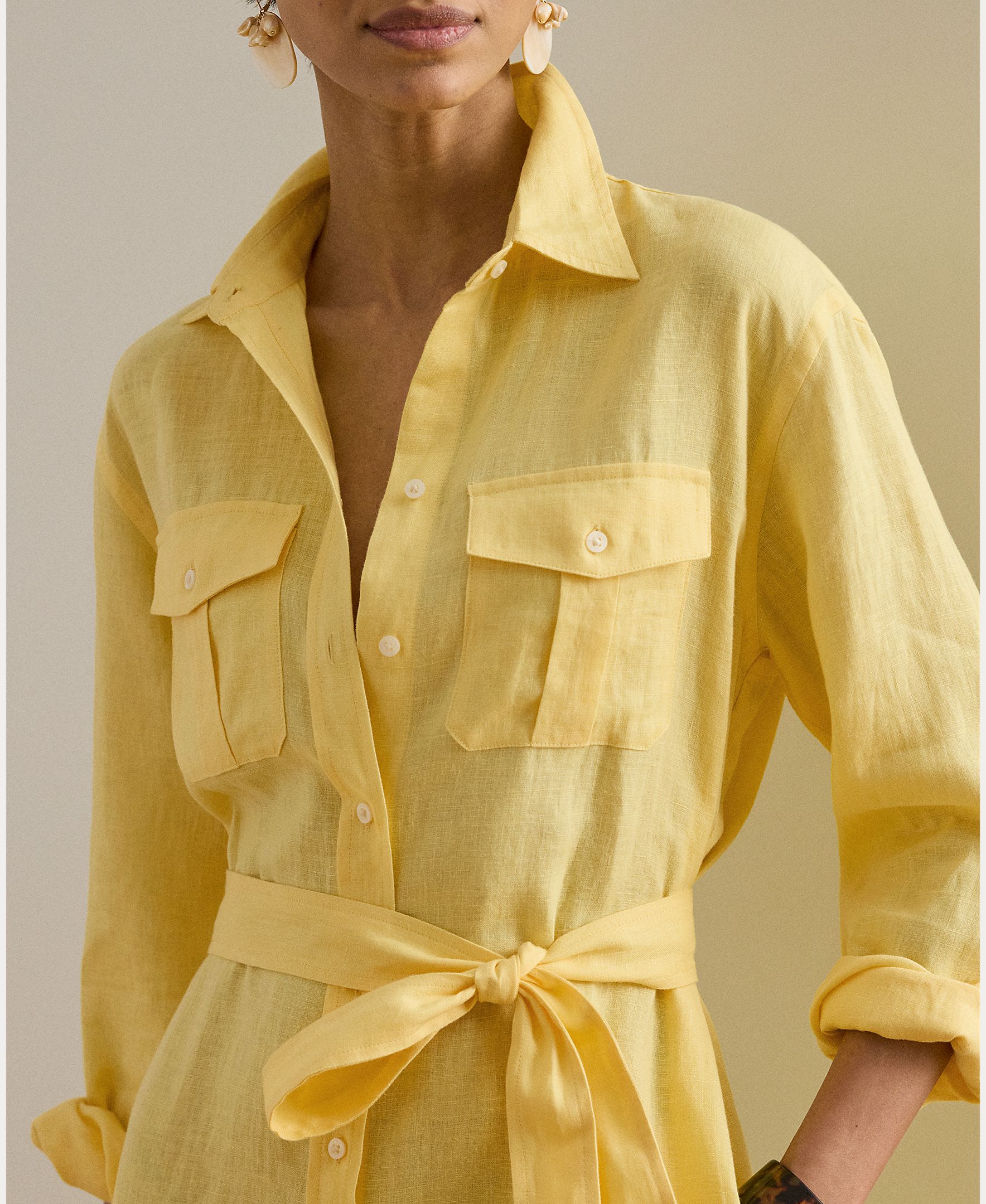 Vestido Camiseiro Midi de Linho Amarelo-4