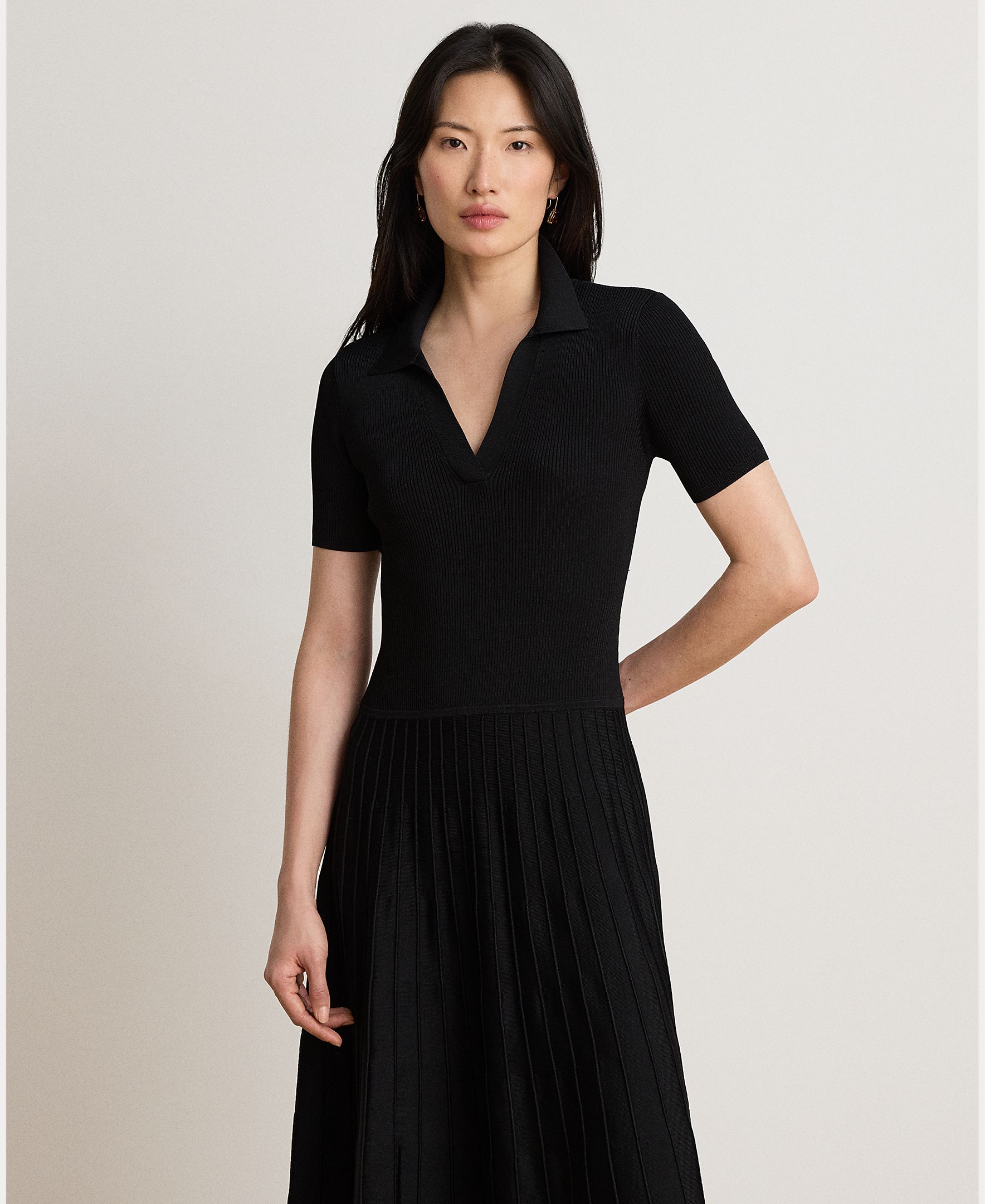Vestido Midi com Colarinho de Polo e Manga Curta Preto-3