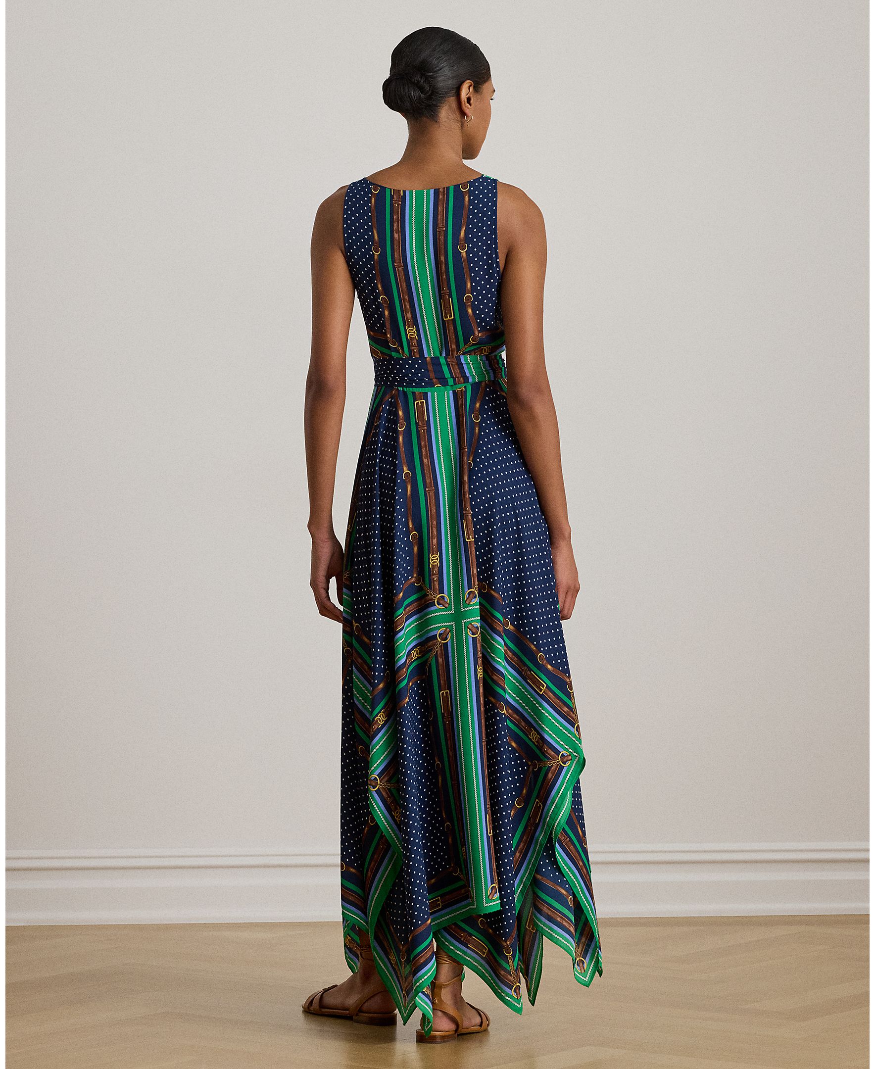 Vestido Comprido com Parte Inferior Assimétrica Azul-2
