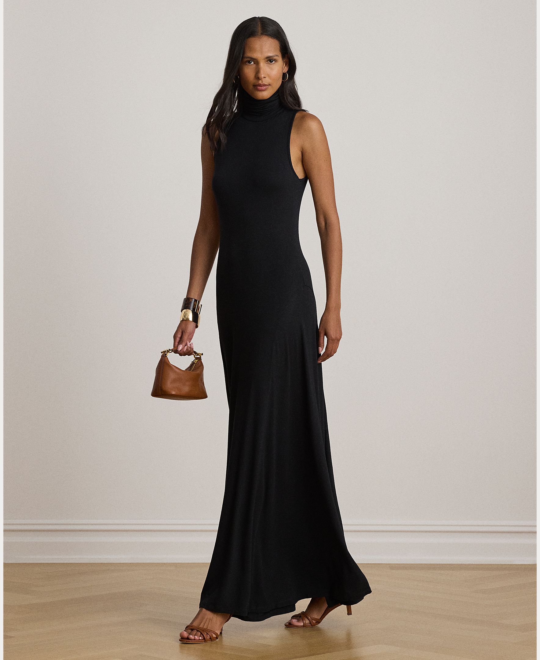 Lauren Ralph Lauren - Vestido largo sin mangas y cuello alto.