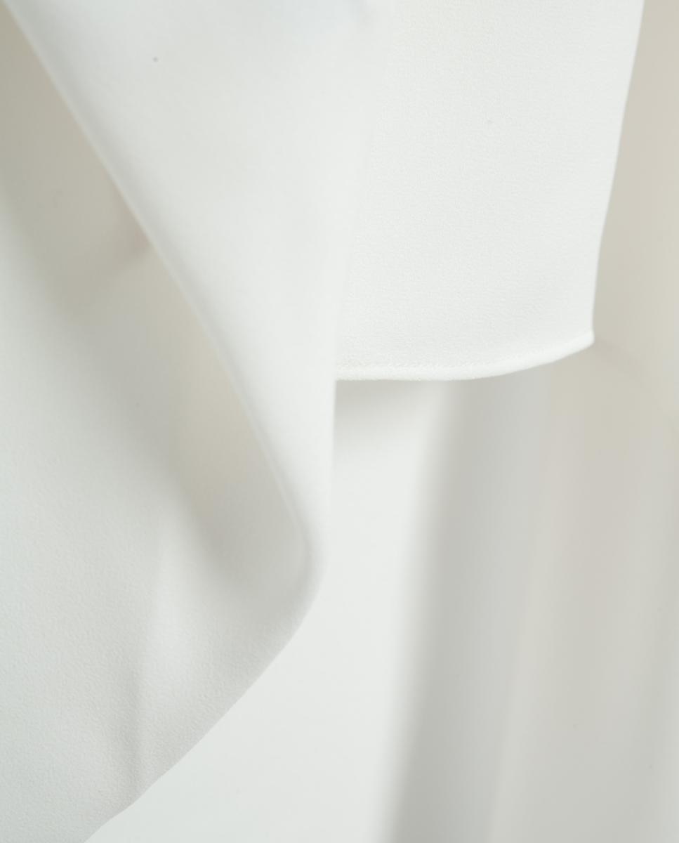 Blusa em Tecido Fluido Cru-6