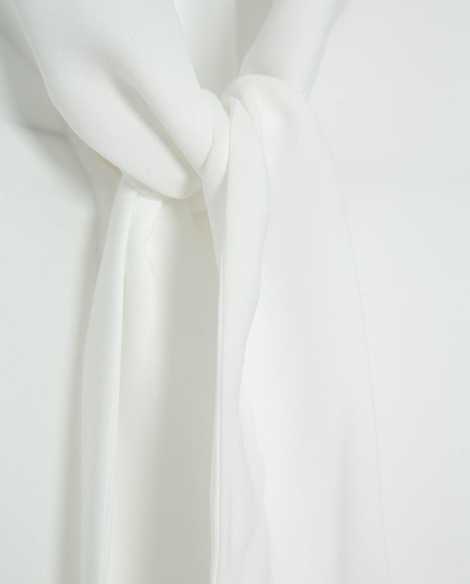 Blusa de Manga Comprida com Laço Cru-5