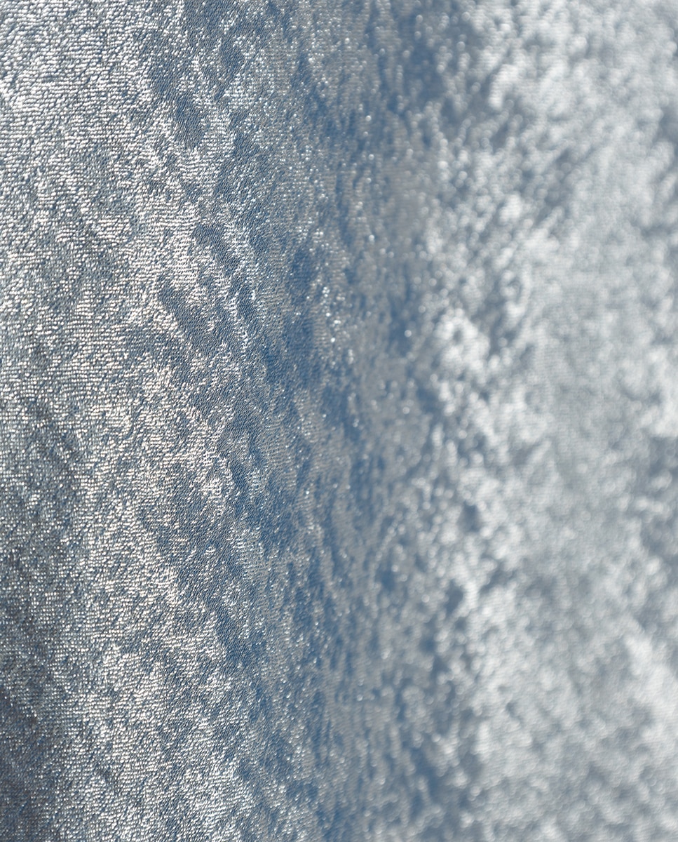 Top com Manga Cava em Tecido Laminado com Brilho Azul-claro-5