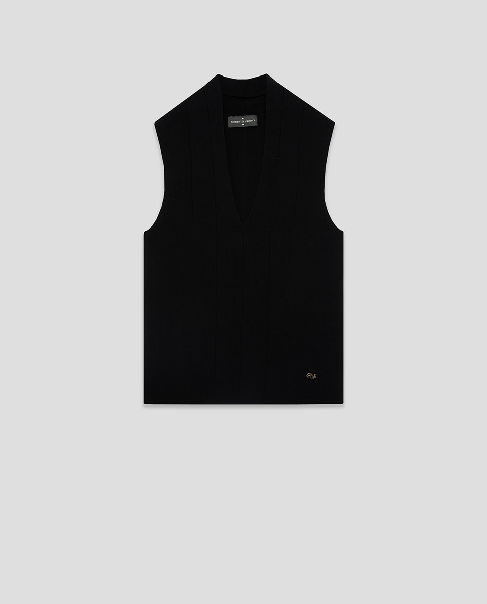 Top de Malha Roma com Decote em Bico Preto-4