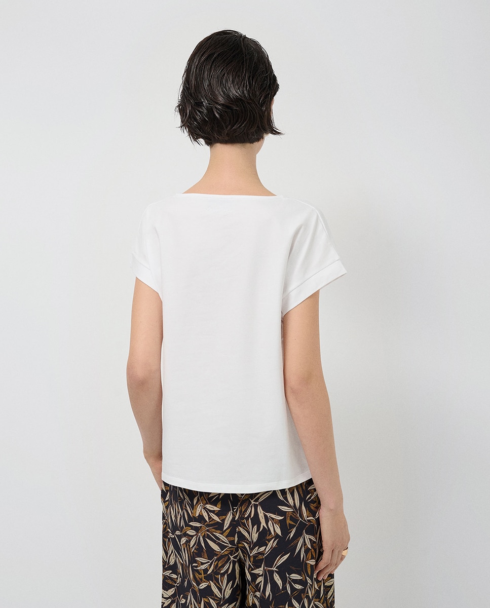 T-shirt sem Mangas Oversize com Bordado Branco-3